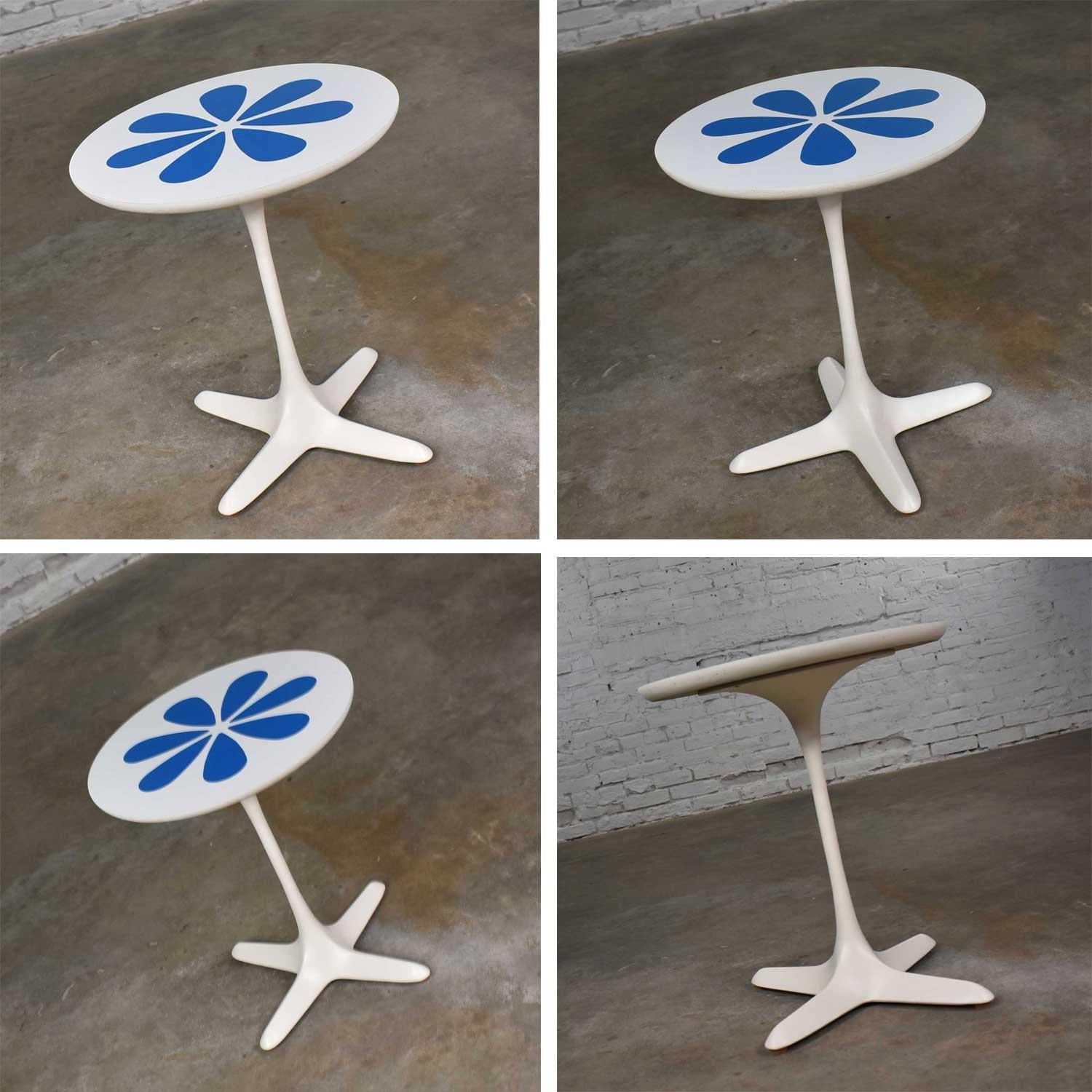 Burke Tulip Style Swivel Chairs & Side Table Mod Flower Petal Design Blue White 2