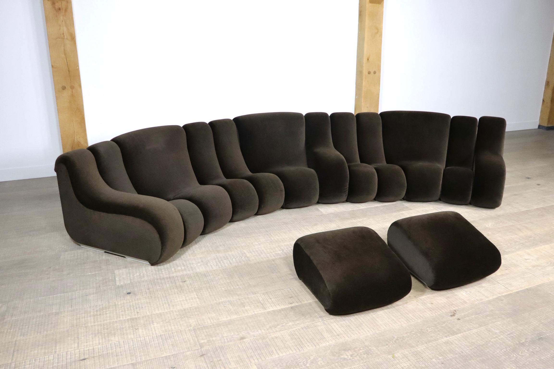 Extremely rare Vario Pillo modular sofa by Burkhard Vogtherr for Rosenthal, Germany, 1970s. 
The sofa consists out of 12 seating elements and two ottomans. The beautiful original dark brown mohair velvet upholstery combines nicely with the white
