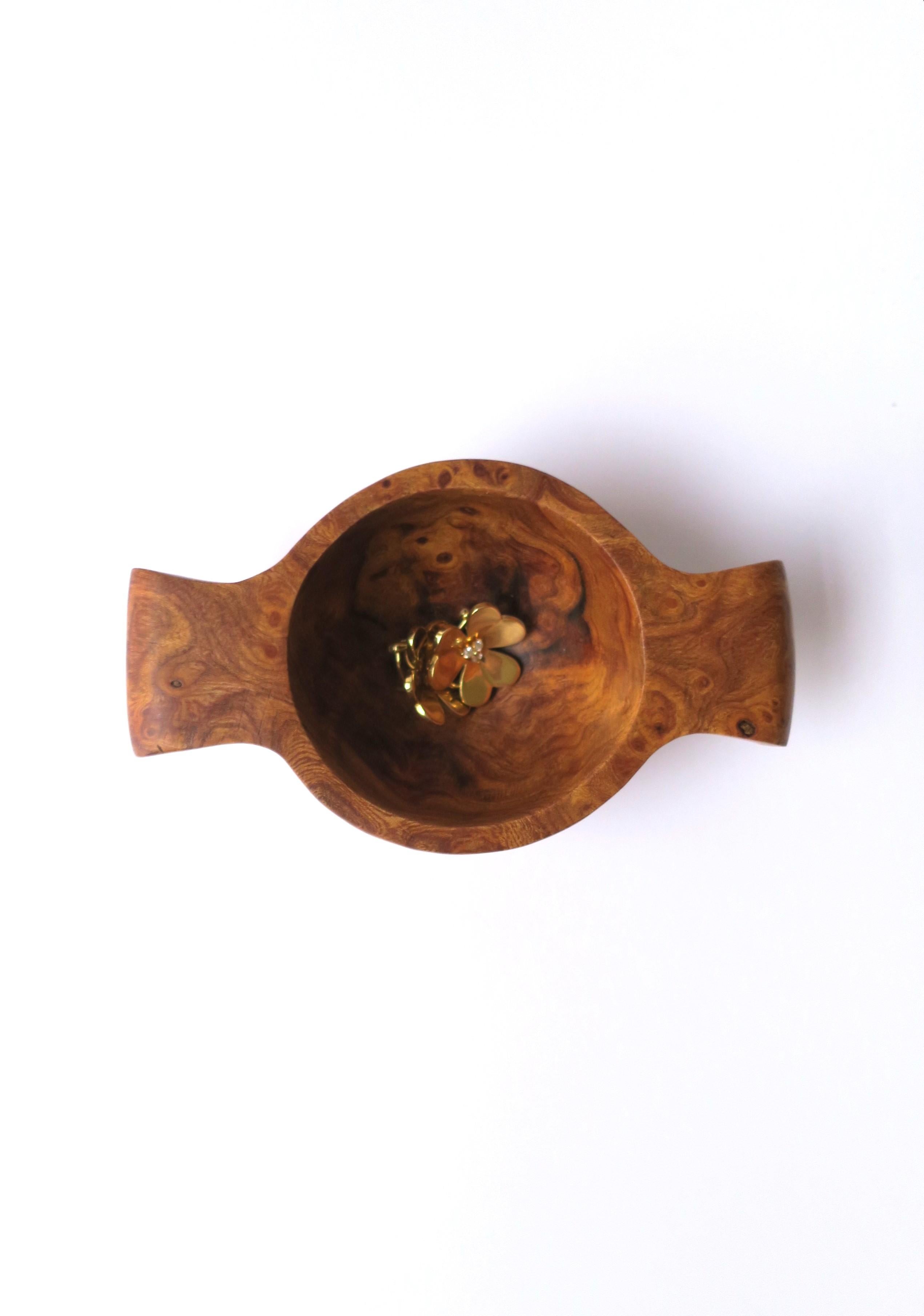 Burl Bowl, Small  In Excellent Condition For Sale In New York, NY