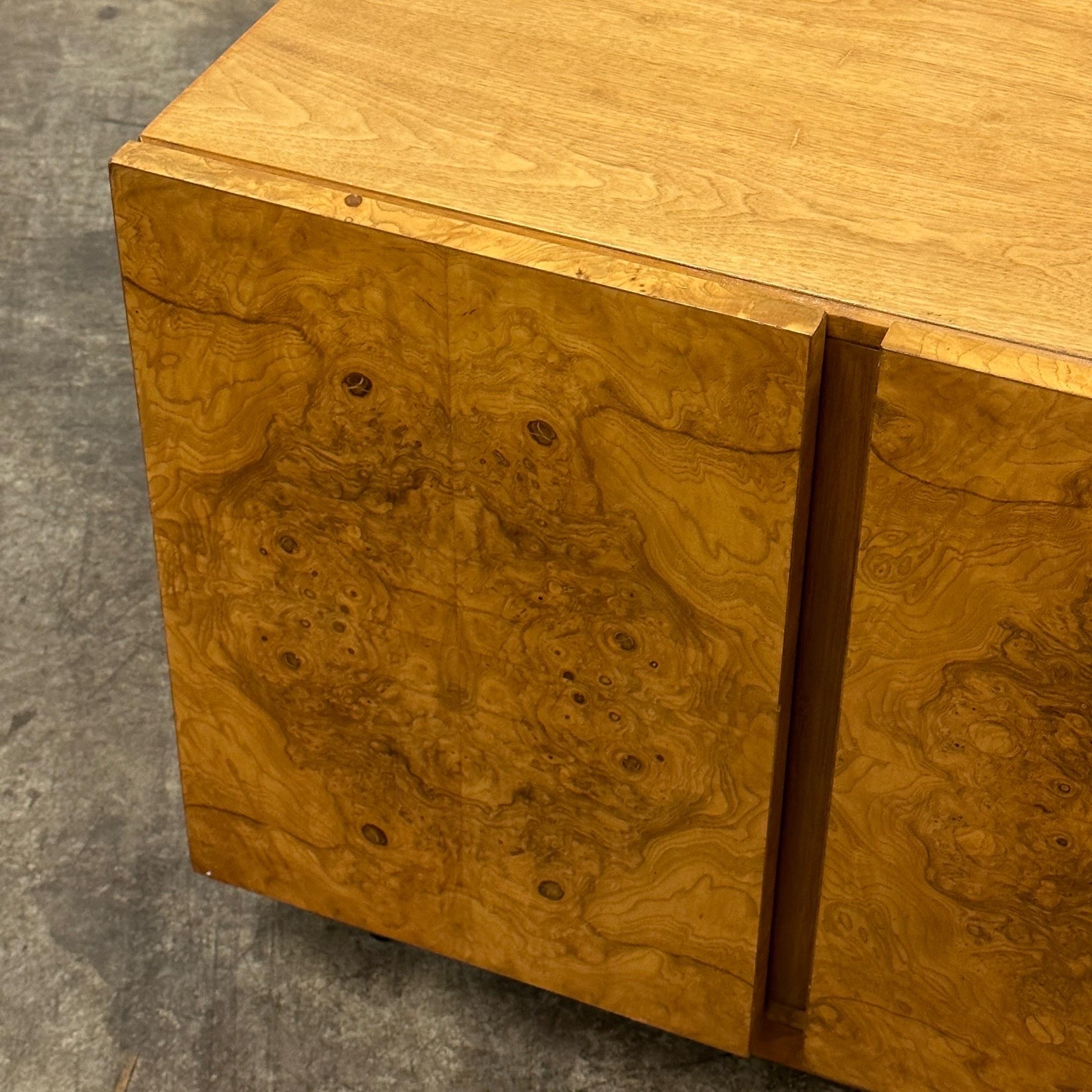 Mid-Century Modern Burl Credenza/Sideboard by Lane For Sale