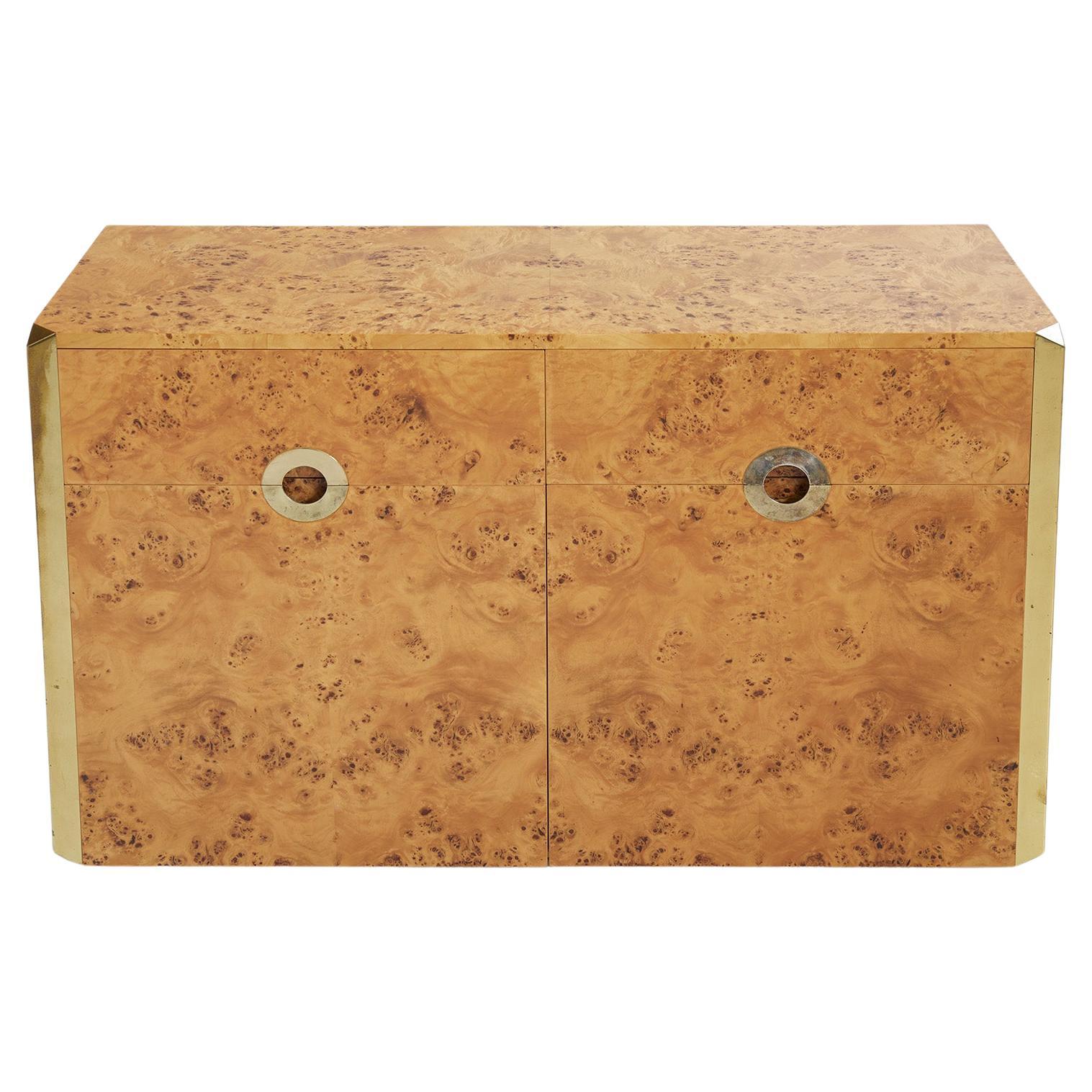 Aparador de madera de olmo y latón de Willy Rizzo, Ed.Mario Sabot 1970