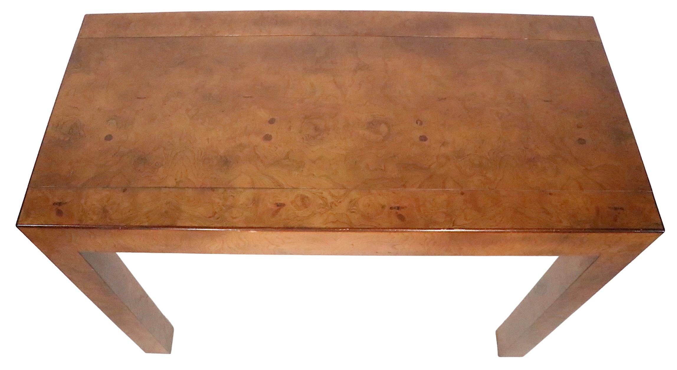 Mid-Century Modern Table console de style Burl Parsons par John Widdicomb en vente