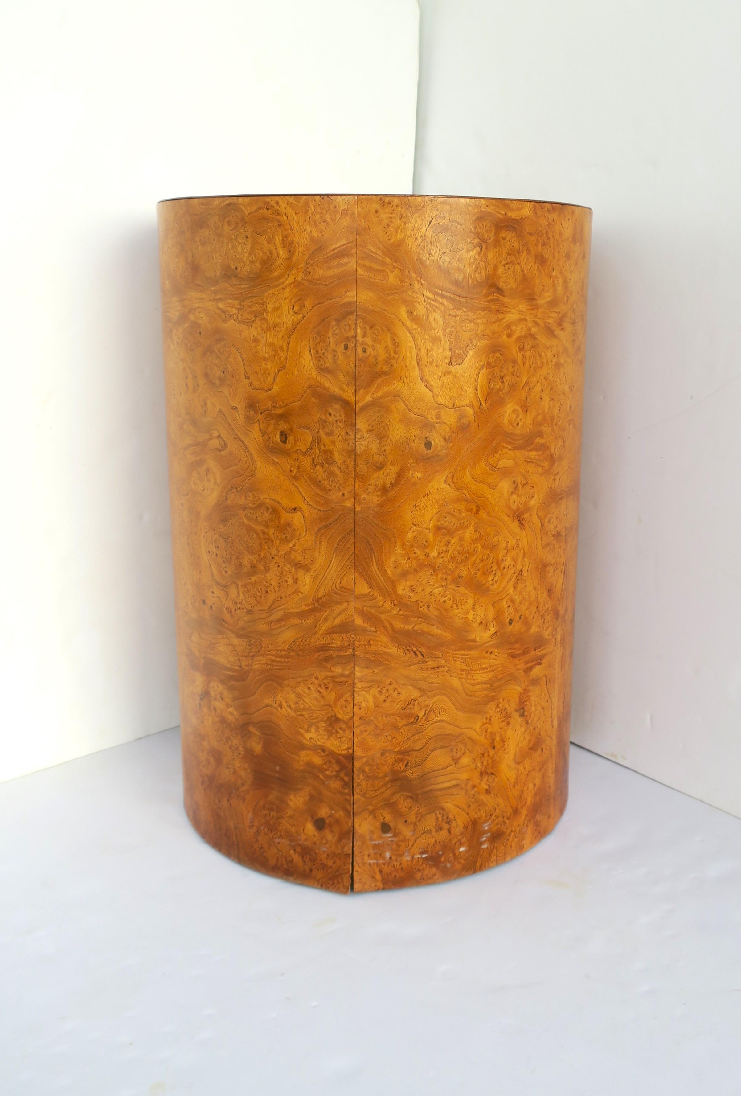 Burl Pedestal Side Table or Column for Sculpture Modern Milo Baughman Style For Sale 5