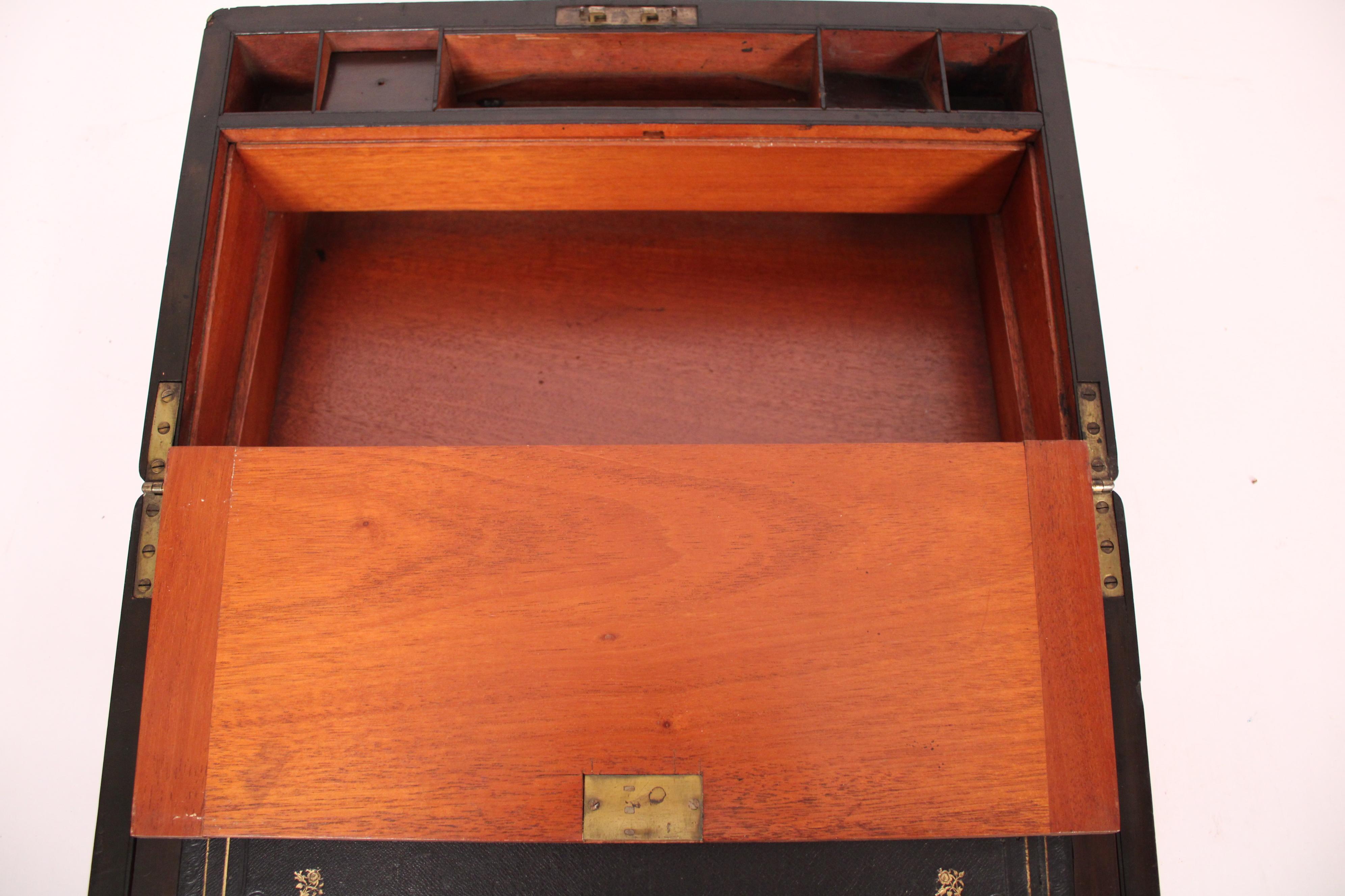 Burl Walnut and Walnut Writing Slope on Stand For Sale 6
