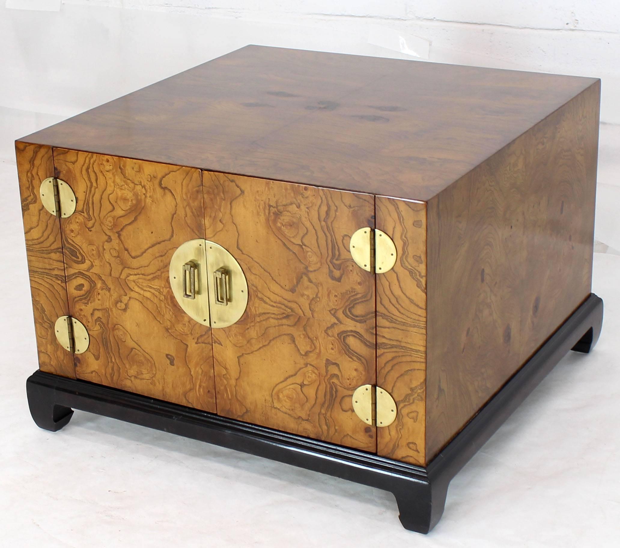 Mid-Century Modern large cabinet side end table with oversized polished brass hardware finished back. Gorgeous burl wood pattern.