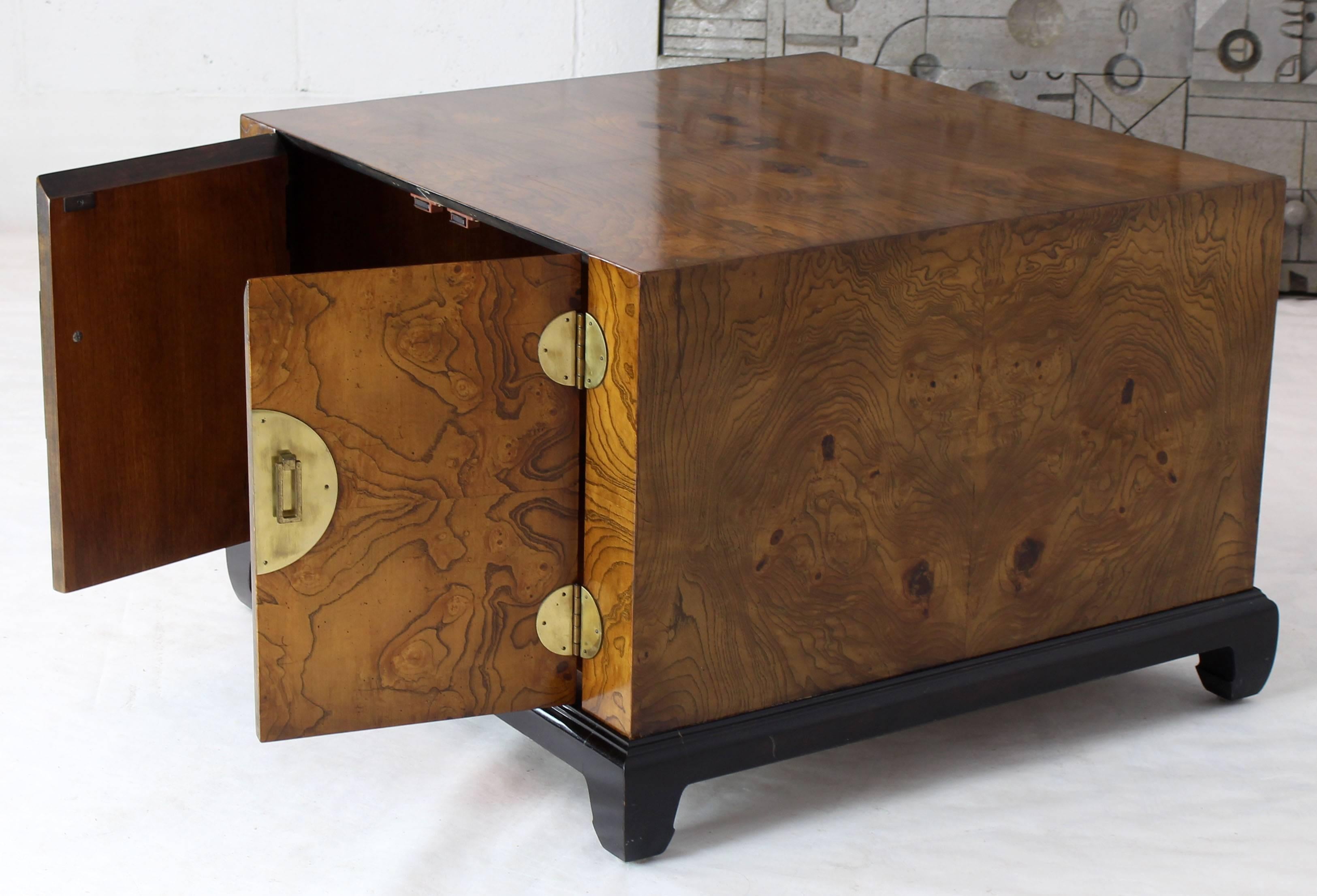 Mid-Century Modern Burl Walnut Black Lacquer Base Brass Hardware Cube Shape End Table Stand Cabinet