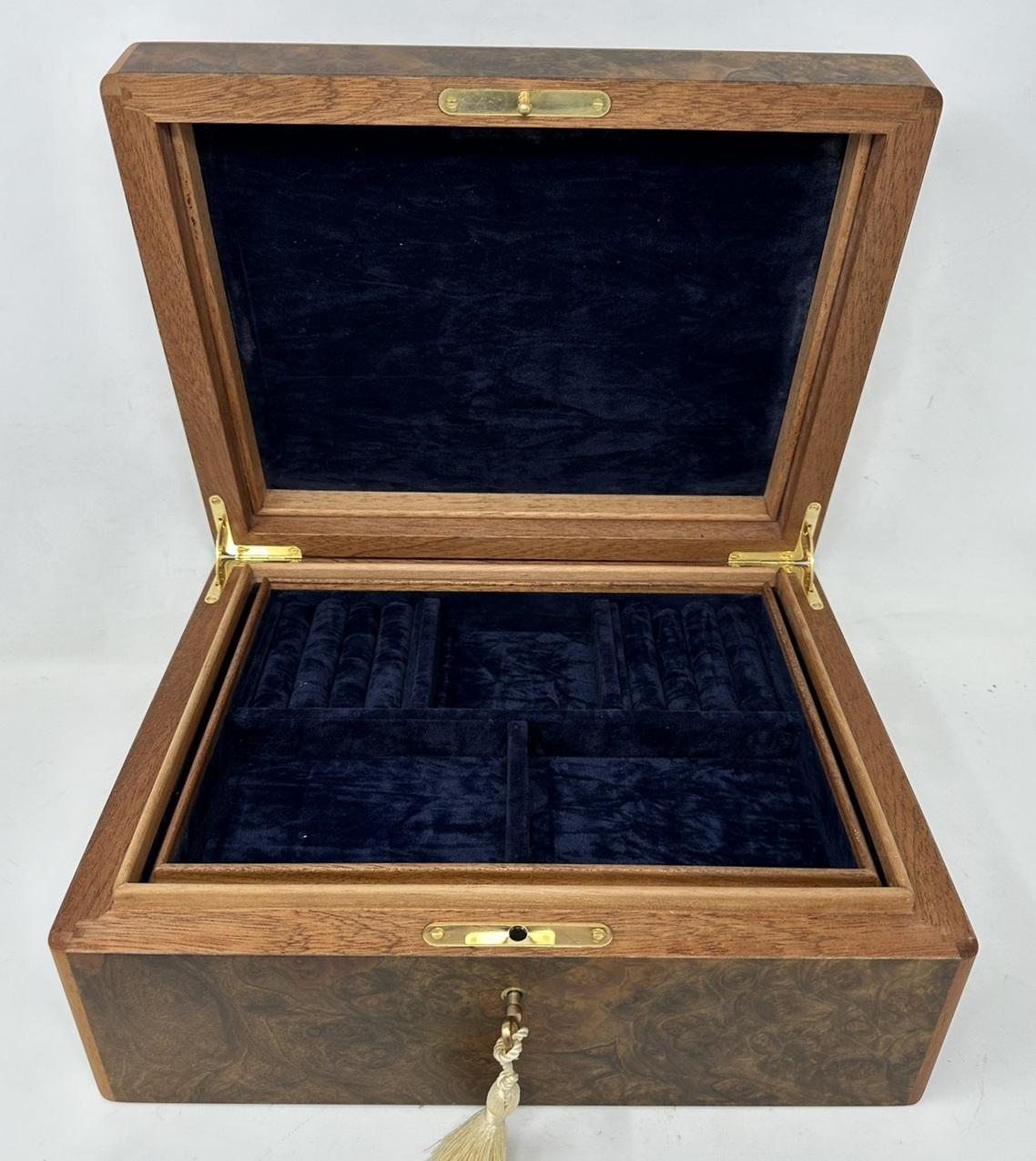 Polished Burl Walnut Mahogany Handmade Jewelry Casket Box by Manning of Ireland Irish New For Sale