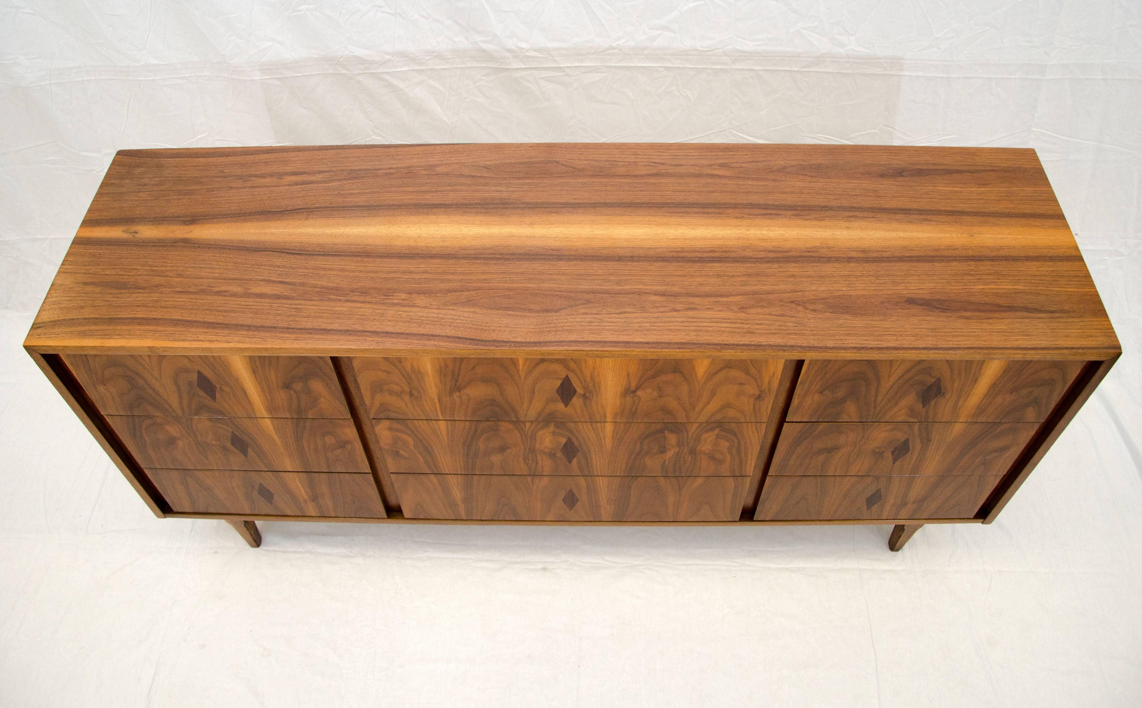 b.p. john furniture dresser