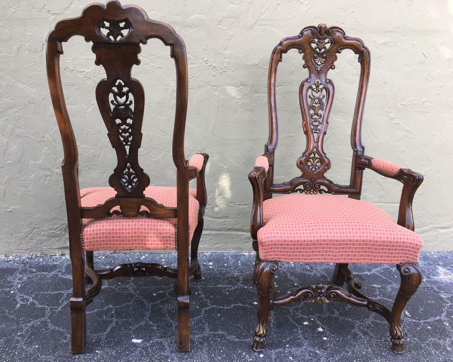 Burl Walnut Queen Anne Style Pair of Armchairs, circa 1940 For Sale 1