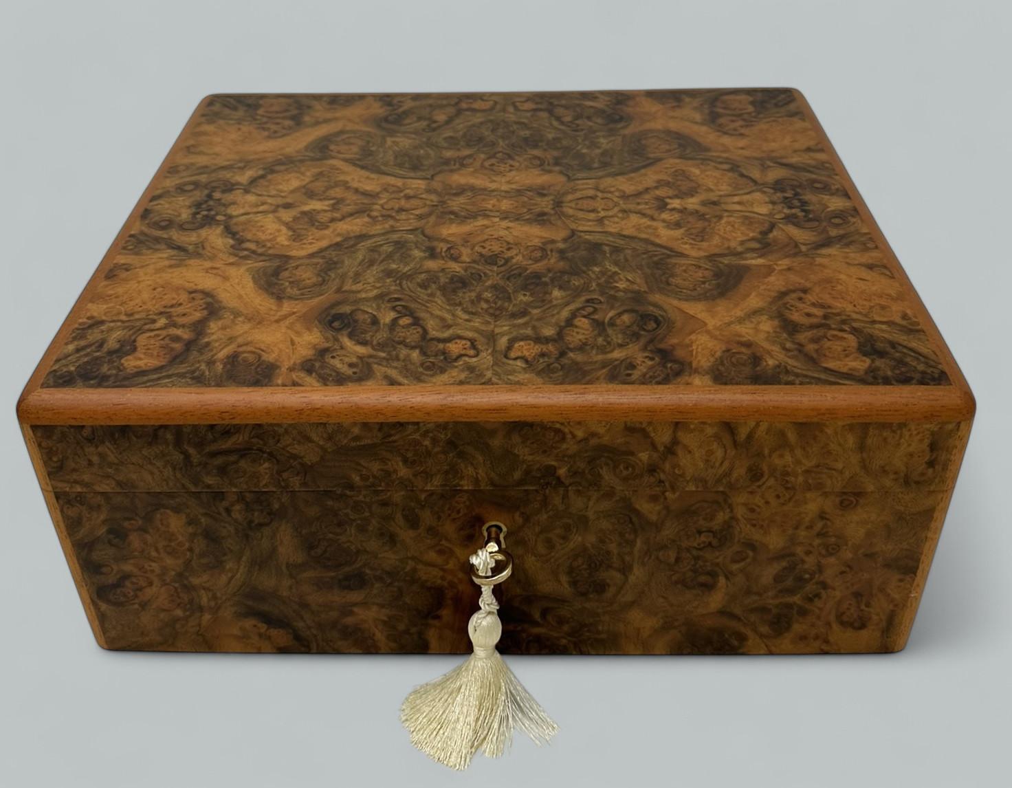 Modern Burl Walnut Thuya Wood Handmade Jewelry Casket Box Manning of Ireland Irish New