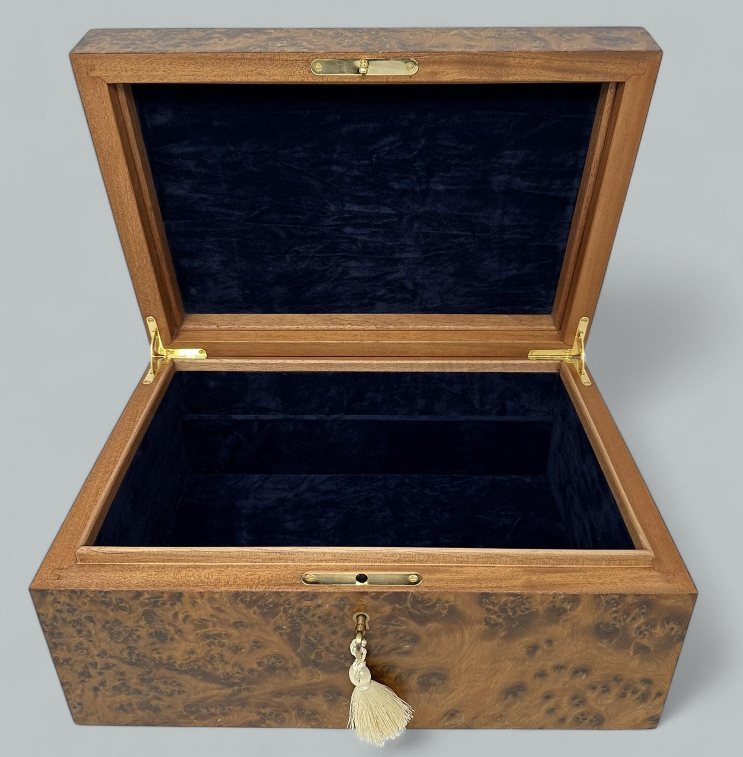 Polished Burl Walnut  Thuya Wood Handmade Jewelry Casket Box Manning of Ireland Irish New For Sale