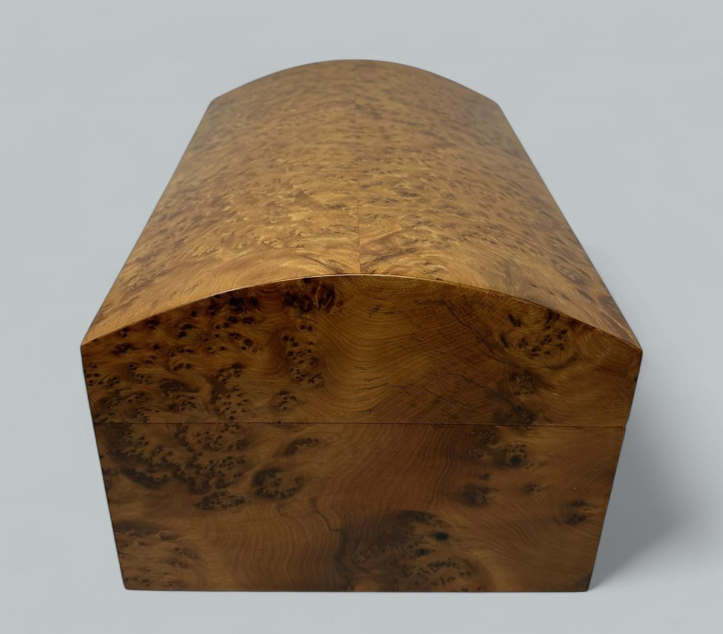 Burl Walnut  Thuya Wood Handmade Jewelry Casket Box Manning of Ireland Irish New For Sale 1