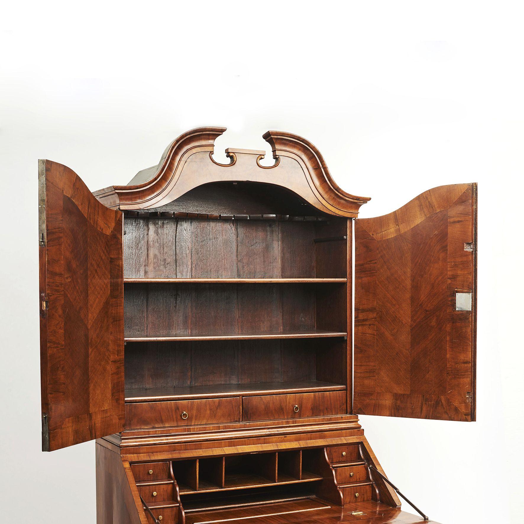 Baroque Bureau / Secretary In Burl Walnut For Sale