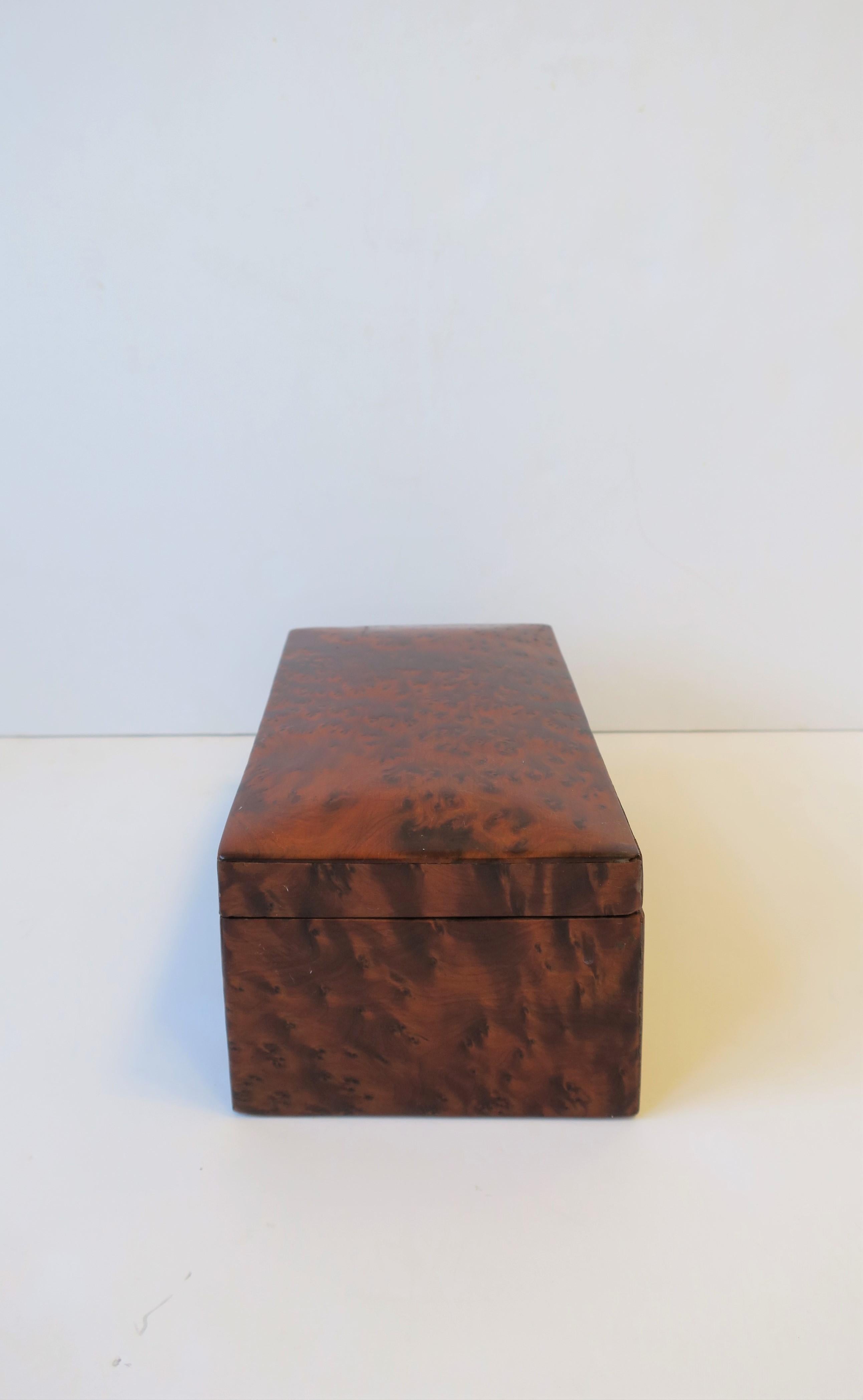 20th Century Vintage Burl Wood Box