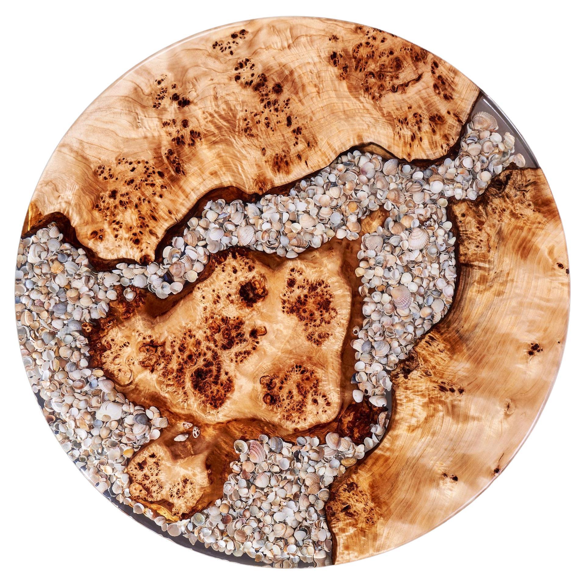 Altes Riff
Wunderschöne Platten einer alten Maserung. Unglaubliche Textur und authentisches Muster, das sich seit Jahrzehnten gebildet hat. Und es gab uns die Möglichkeit, ihn zu verewigen, nachdem der Baum vollständig getrocknet war. Er wird die