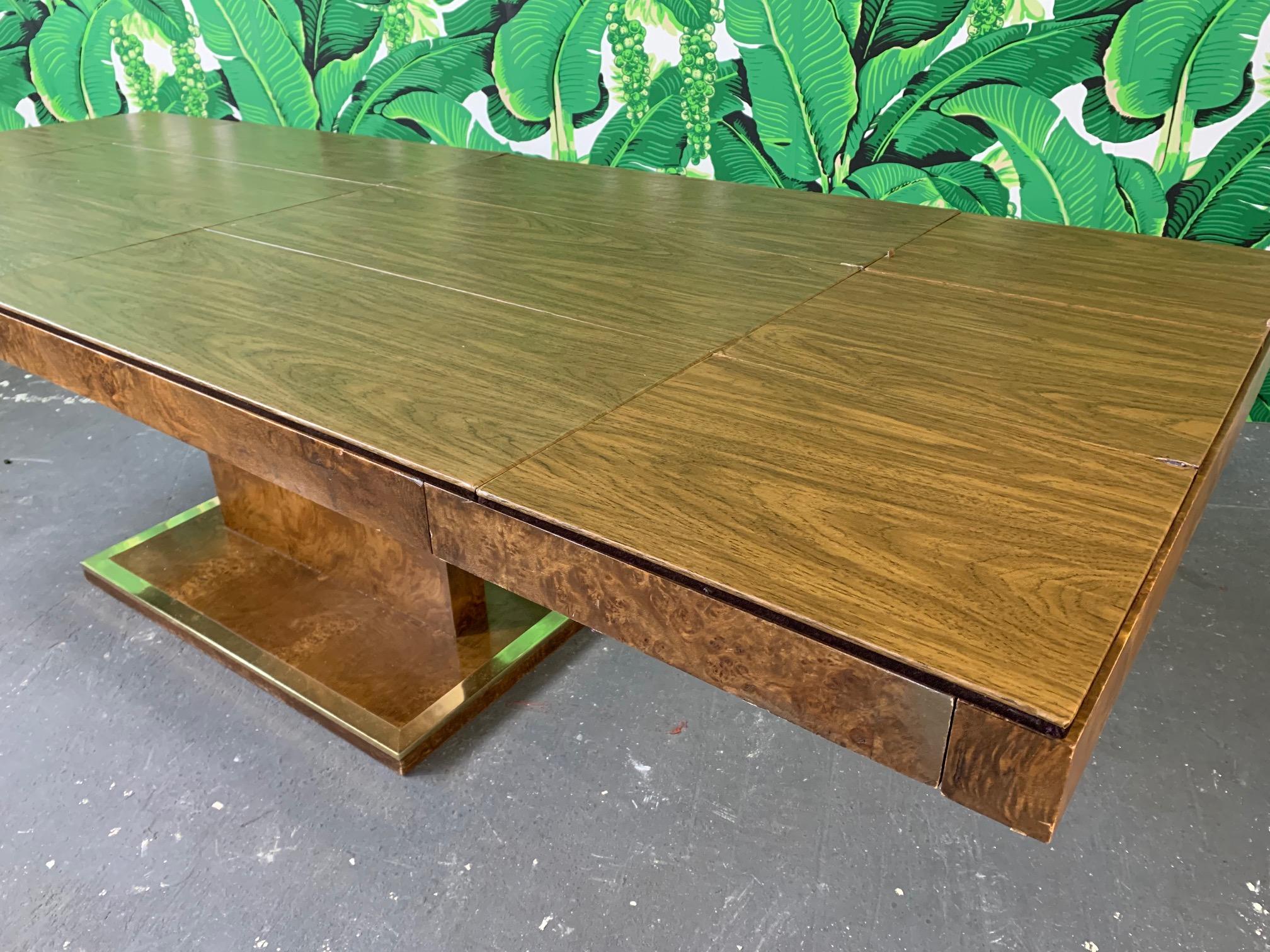 Burl Wood Dining Table by Founders Furniture in the Manner of Milo Baughman In Good Condition In Jacksonville, FL