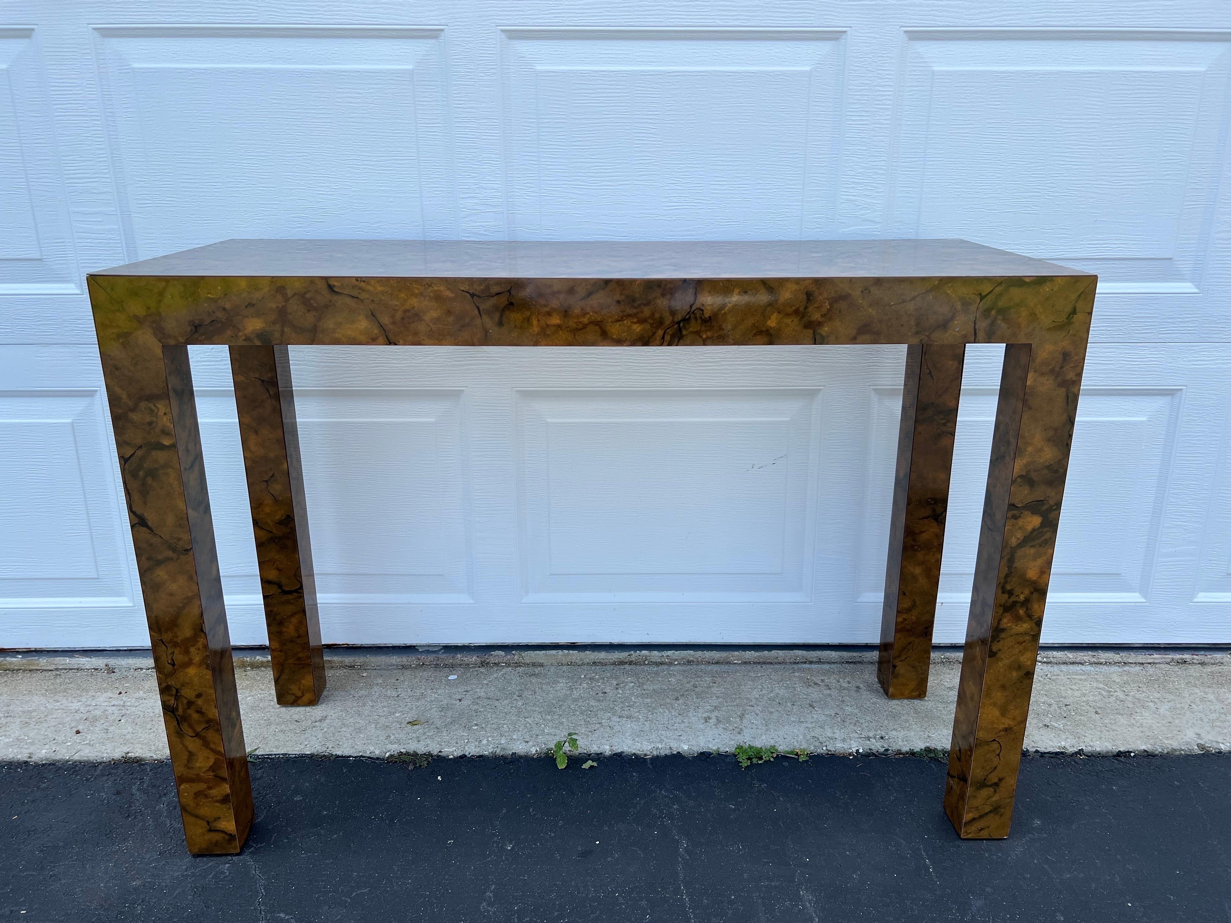 Mid-Century Modern Burl Wood Formica Parsons Console Table  For Sale