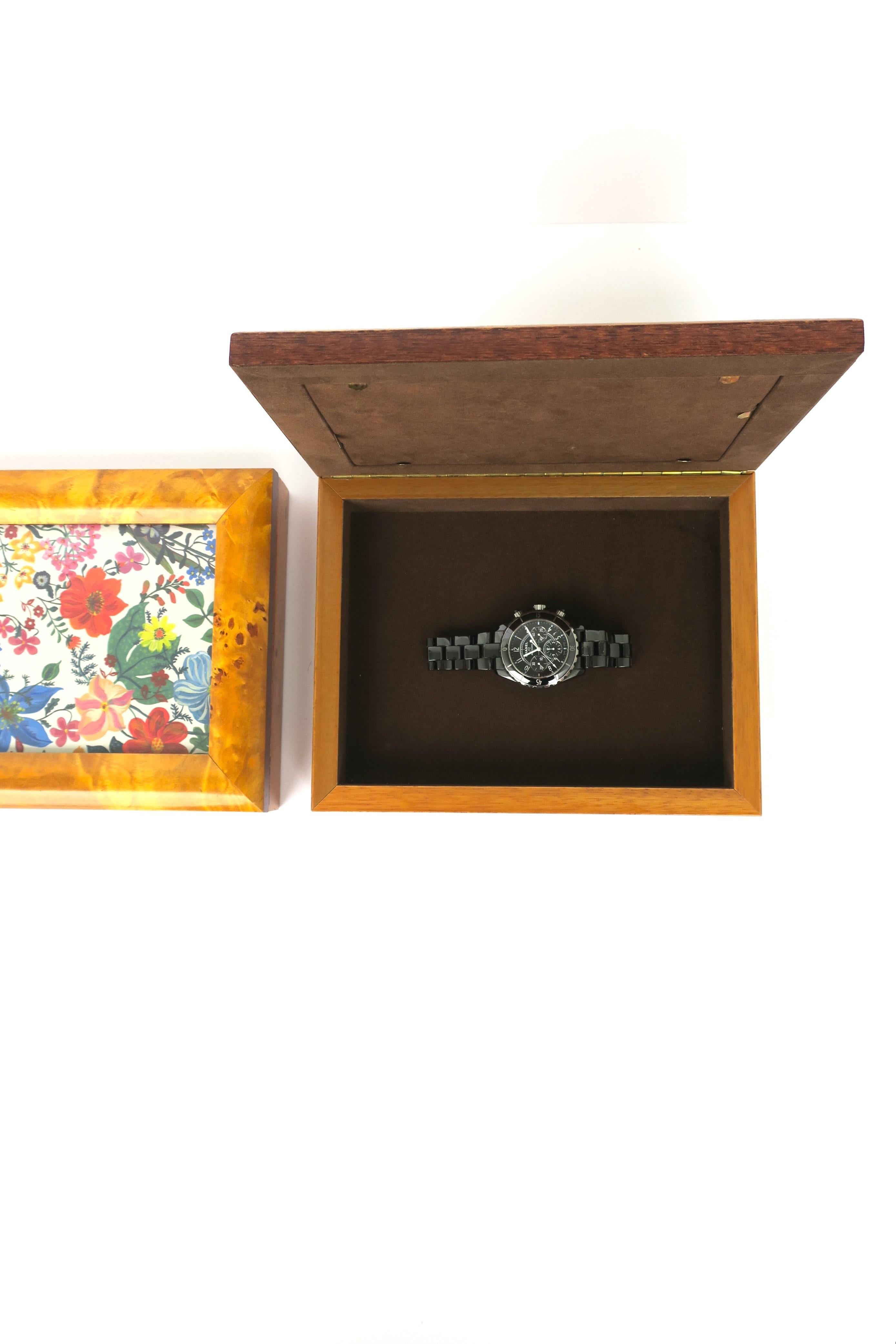 Boîte à bijoux et cadre photo en vente 1