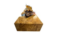 Consola con espejo de madera de burl al estilo de Paul Evans