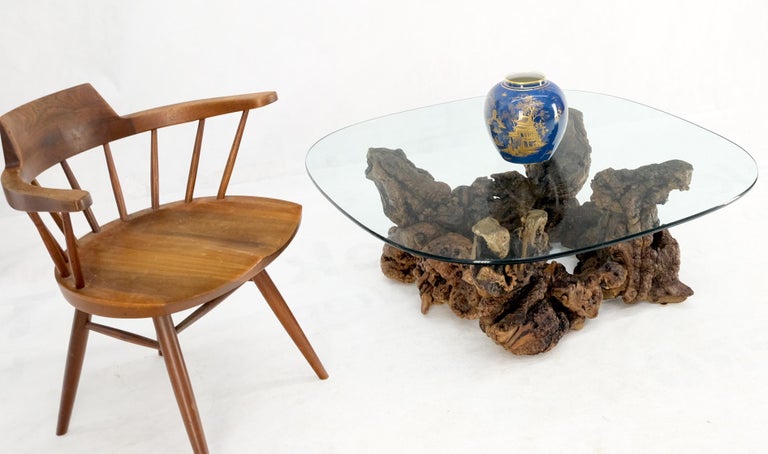 Burl Wood Root Organic Base Large Rounded Square Glass Top Coffee Center Table In Good Condition For Sale In Rockaway, NJ