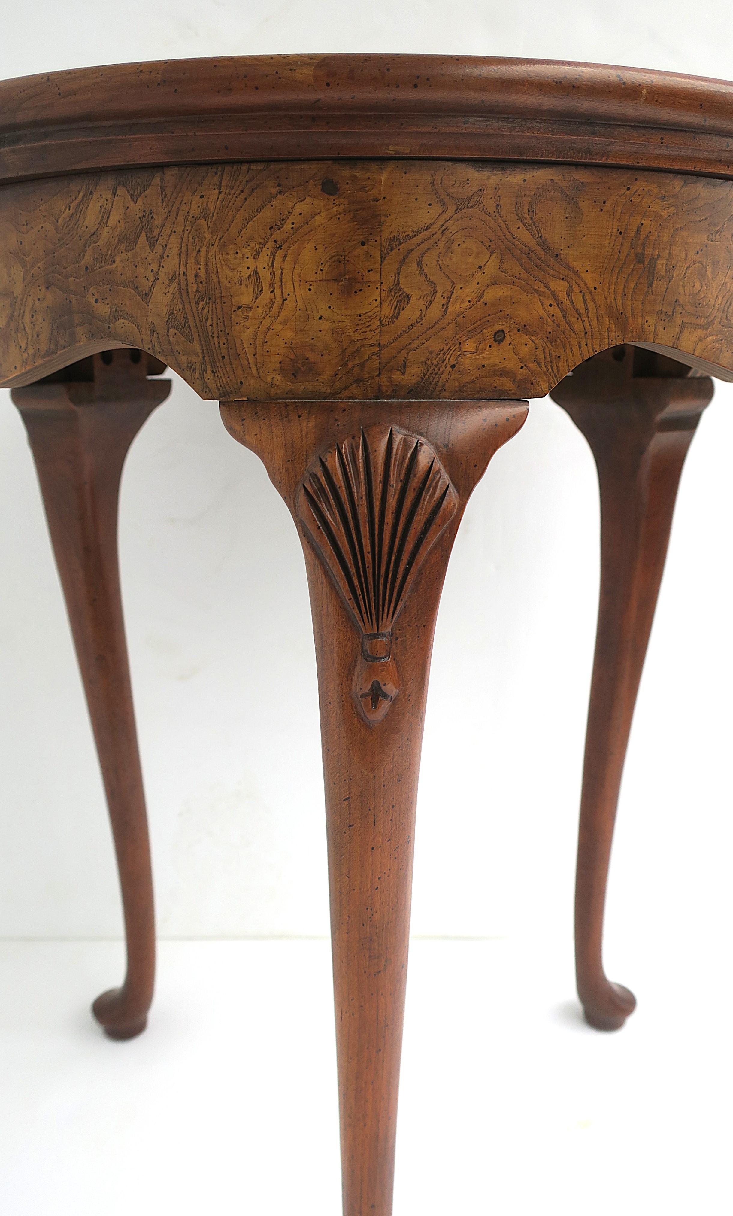 Table d'appoint en Wood Wood Seashell Design/One en vente 3