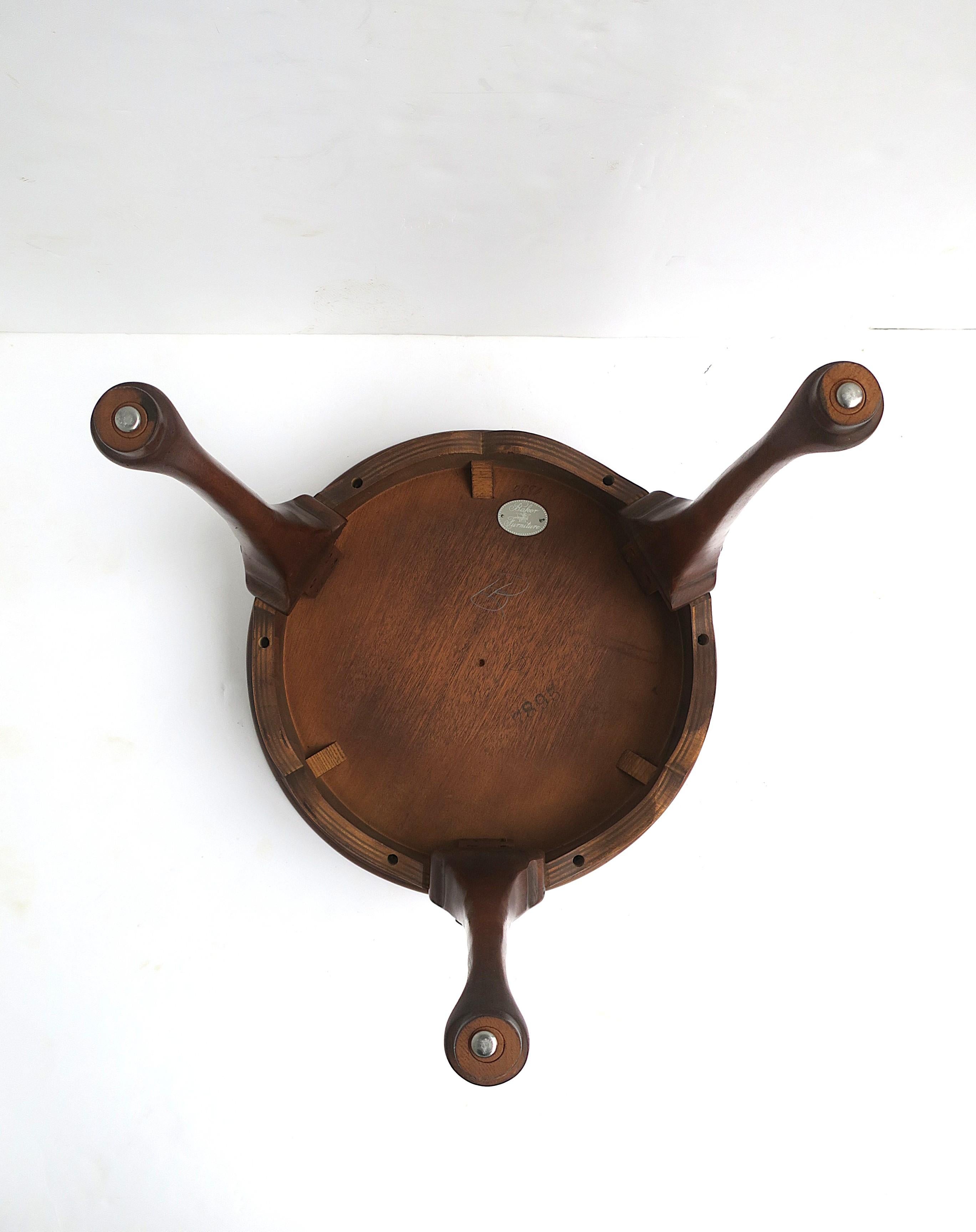 Table d'appoint en Wood Wood Seashell Design/One en vente 6
