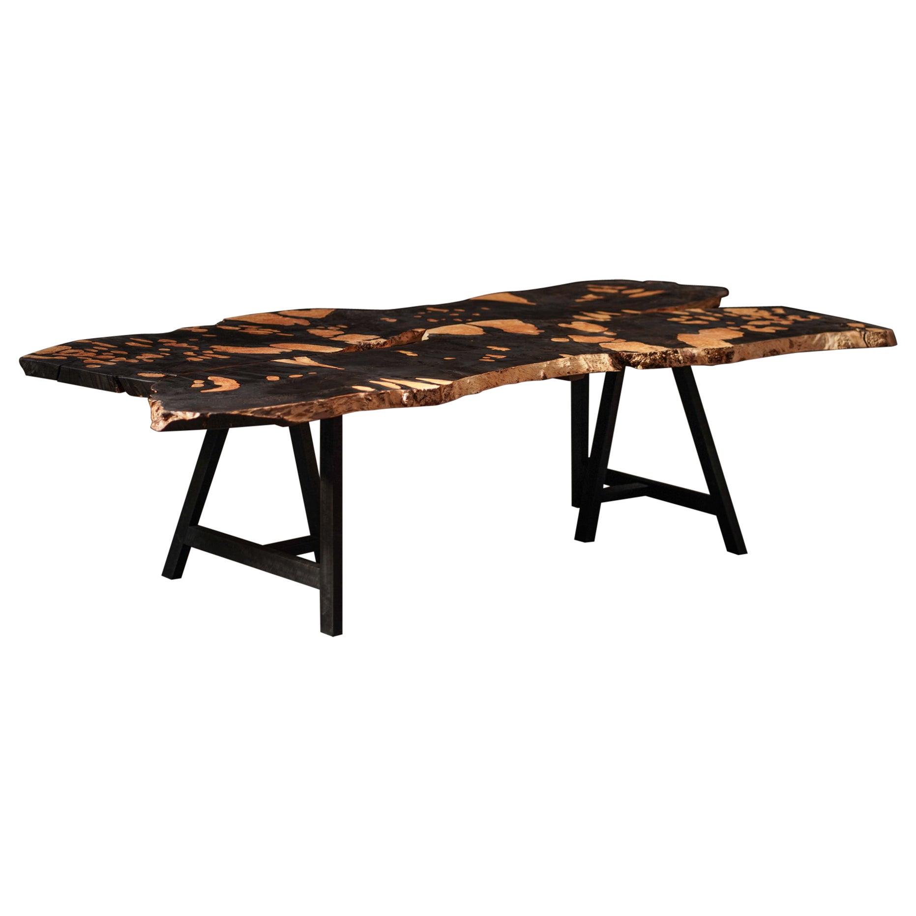 Table en bois de ronce