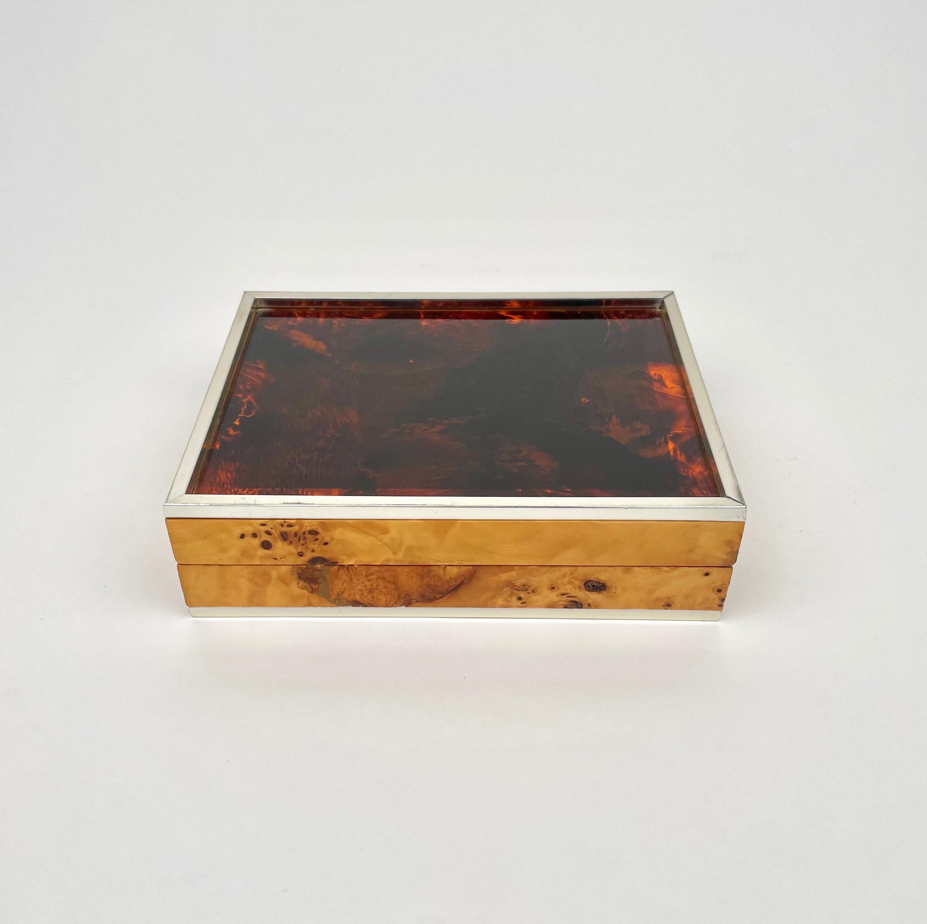 Burl Wood & Tortoiseshell Effect Lucite Box, Italy, 1970s In Good Condition For Sale In Rome, IT