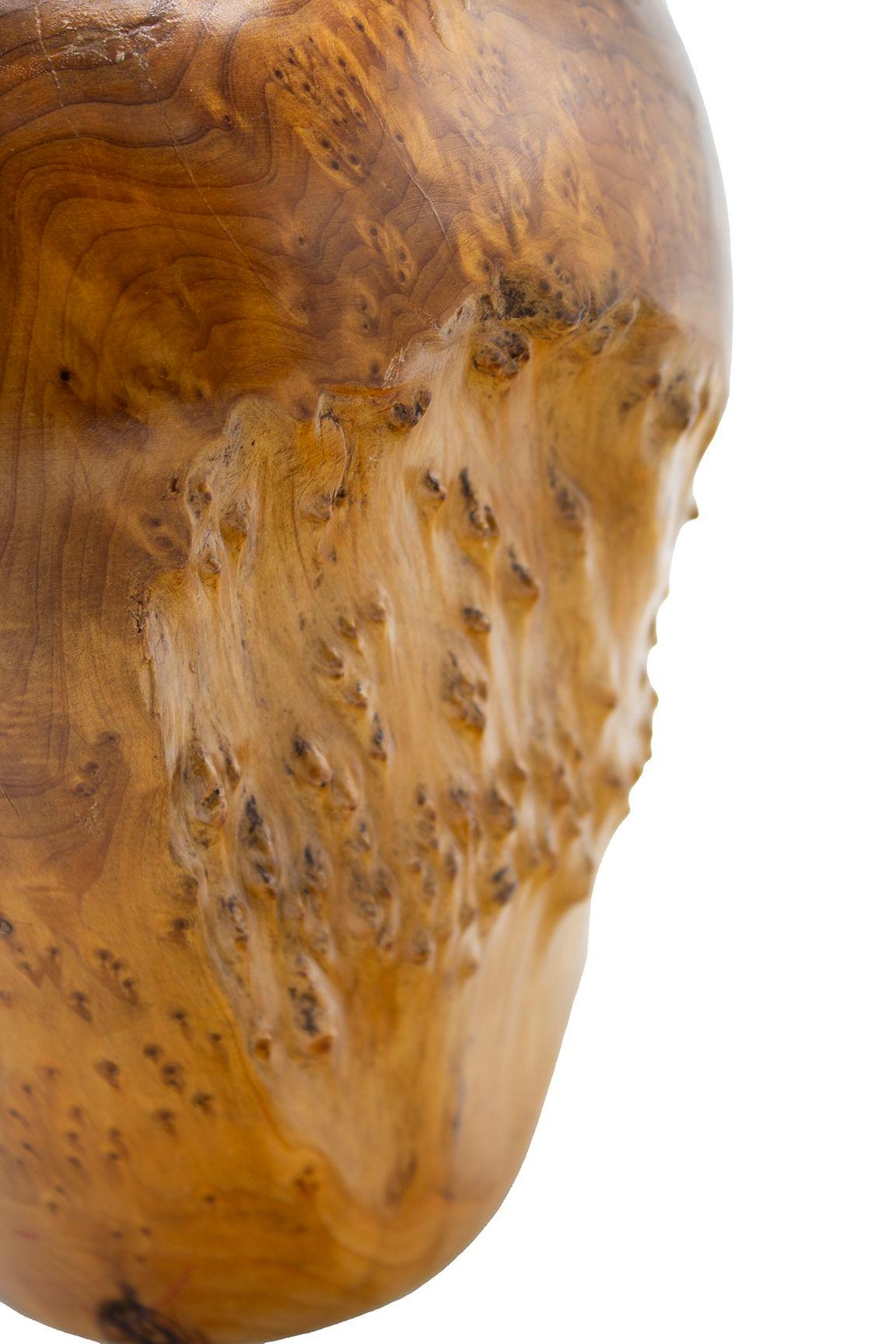 Vaisseau ou vase en bois de ronce de sapin de Chine Bon état - En vente à Grand Rapids, MI