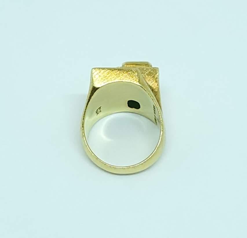 Burle Marx 18 Karat Gold Emerald and Diamond Ring For Sale 1