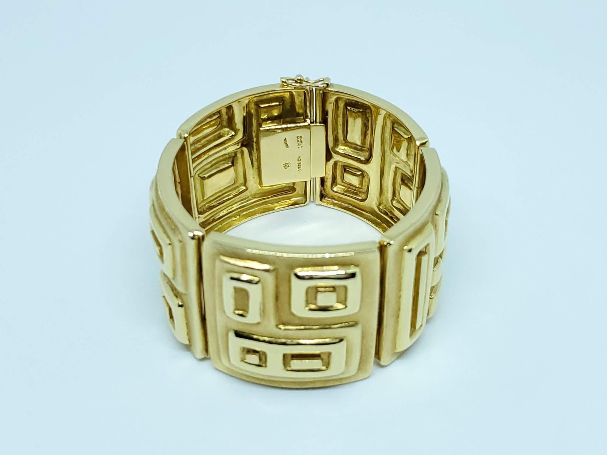 Thanks for taking a look at this rare gold bracelet made by Burle Marx. This piece is 7 inches long by 1 3/4 inches wide, and is made with 89 grams of gold. Bracelets are quite rare, as are Burle Marx bracelets wider than one inch. Do not miss out