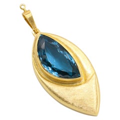 Burle Marx 18 Karat Yellow Gold Blue Topaz Pendant