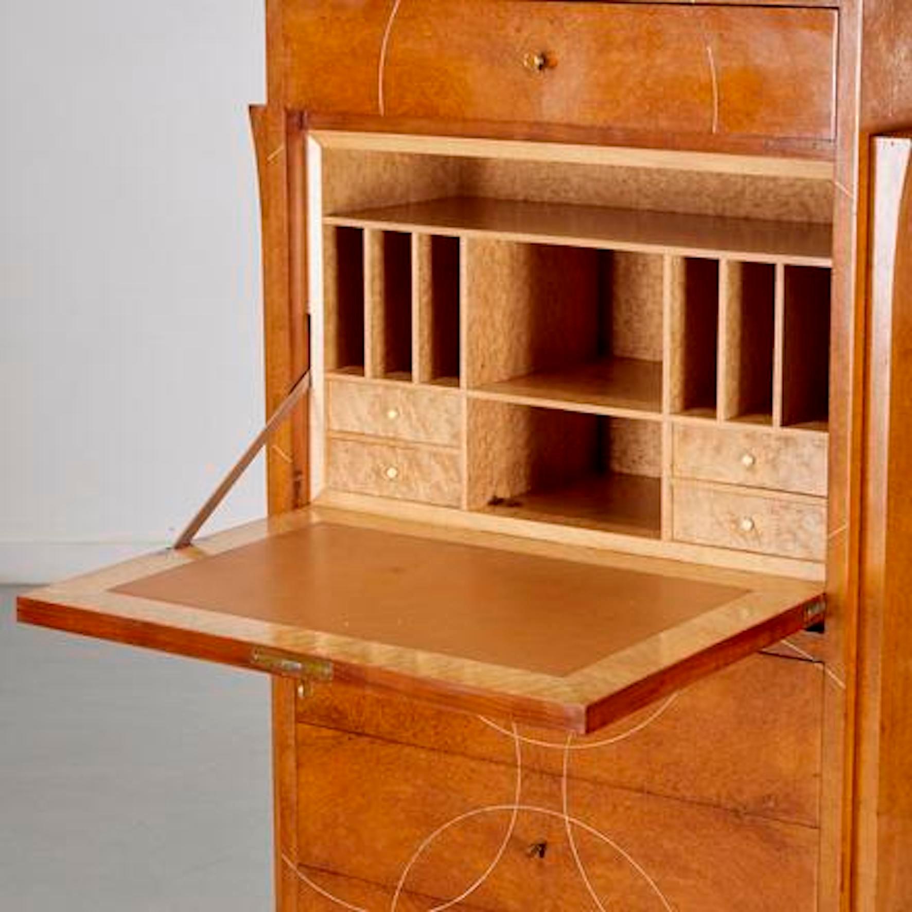 Burled Amboyna  Art Deco Period Secretary Cabinet Attributed To Rene Herbst In Good Condition In Montreal, QC