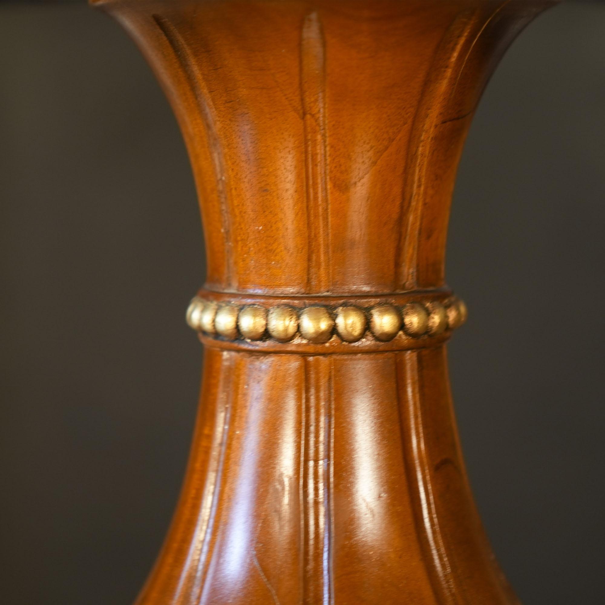 Burled Center Table In New Condition For Sale In Annville, PA