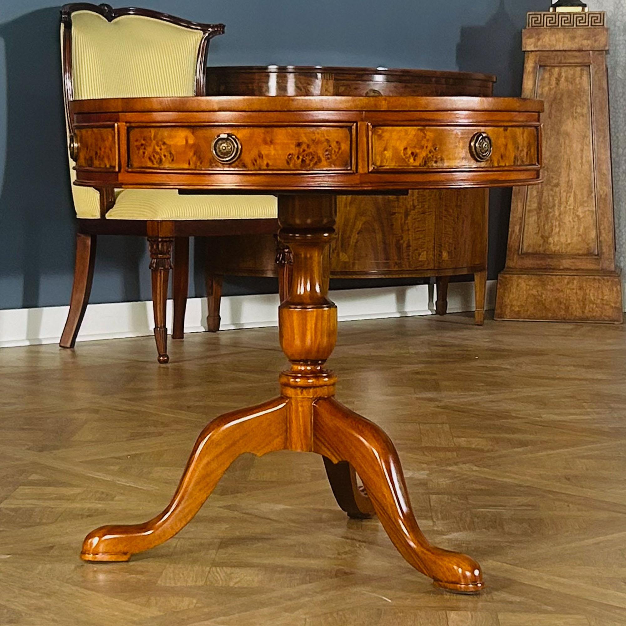 Mesa de tambor burilado Siglo XXI y contemporáneo en venta