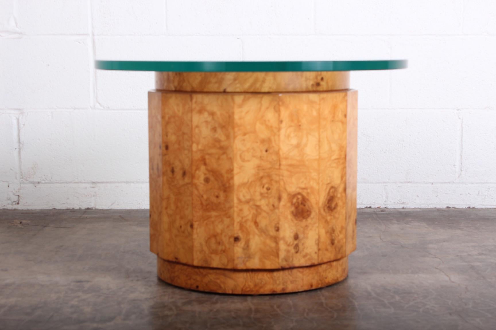 Mid-20th Century Burled Olive Pedestal Table by Edward Wormley for Dunbar