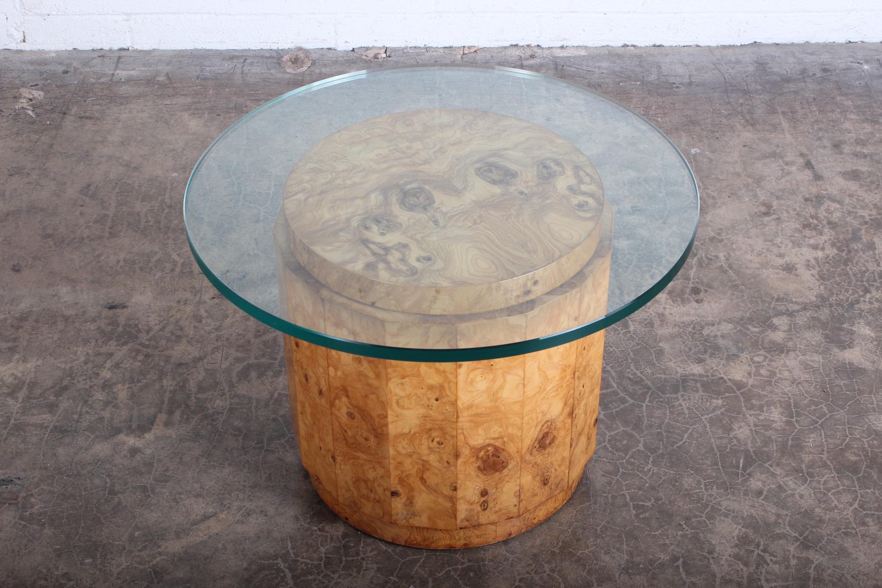 Burled Olive Pedestal Table by Edward Wormley for Dunbar 1