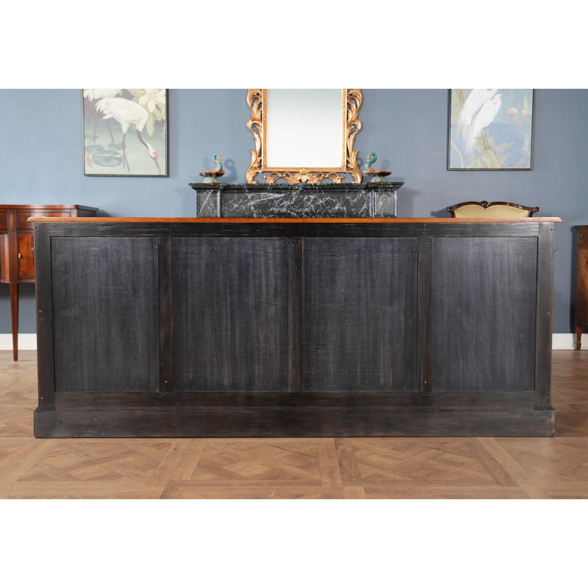 Credenza Penhurst burled in vendita 6