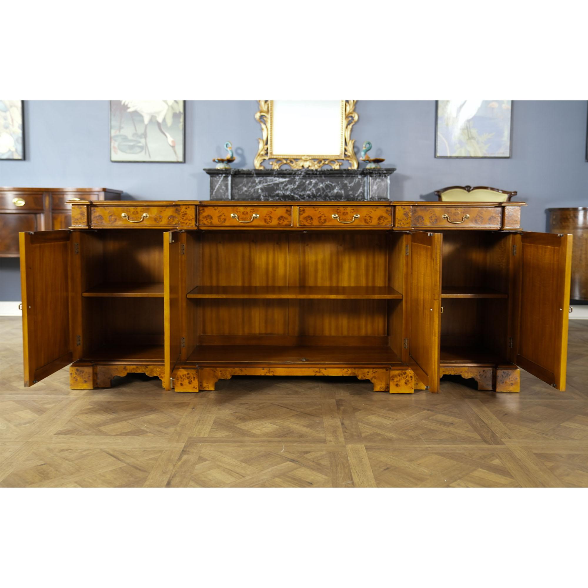 Credenza Penhurst burled in vendita 2