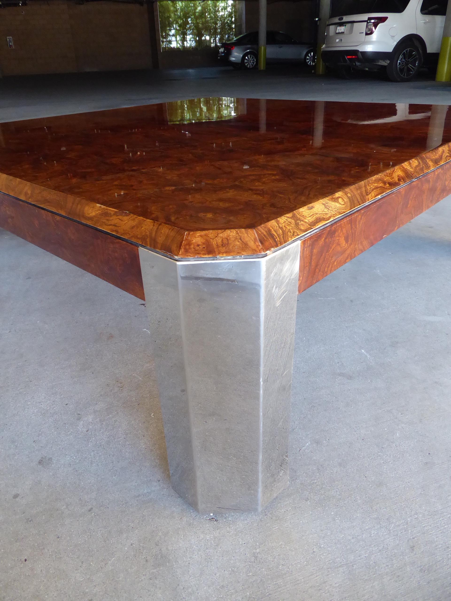 Late 20th Century Burled Walnut and Chromed Steel Coffee Table Designed by Leon Rosen for Pace For Sale