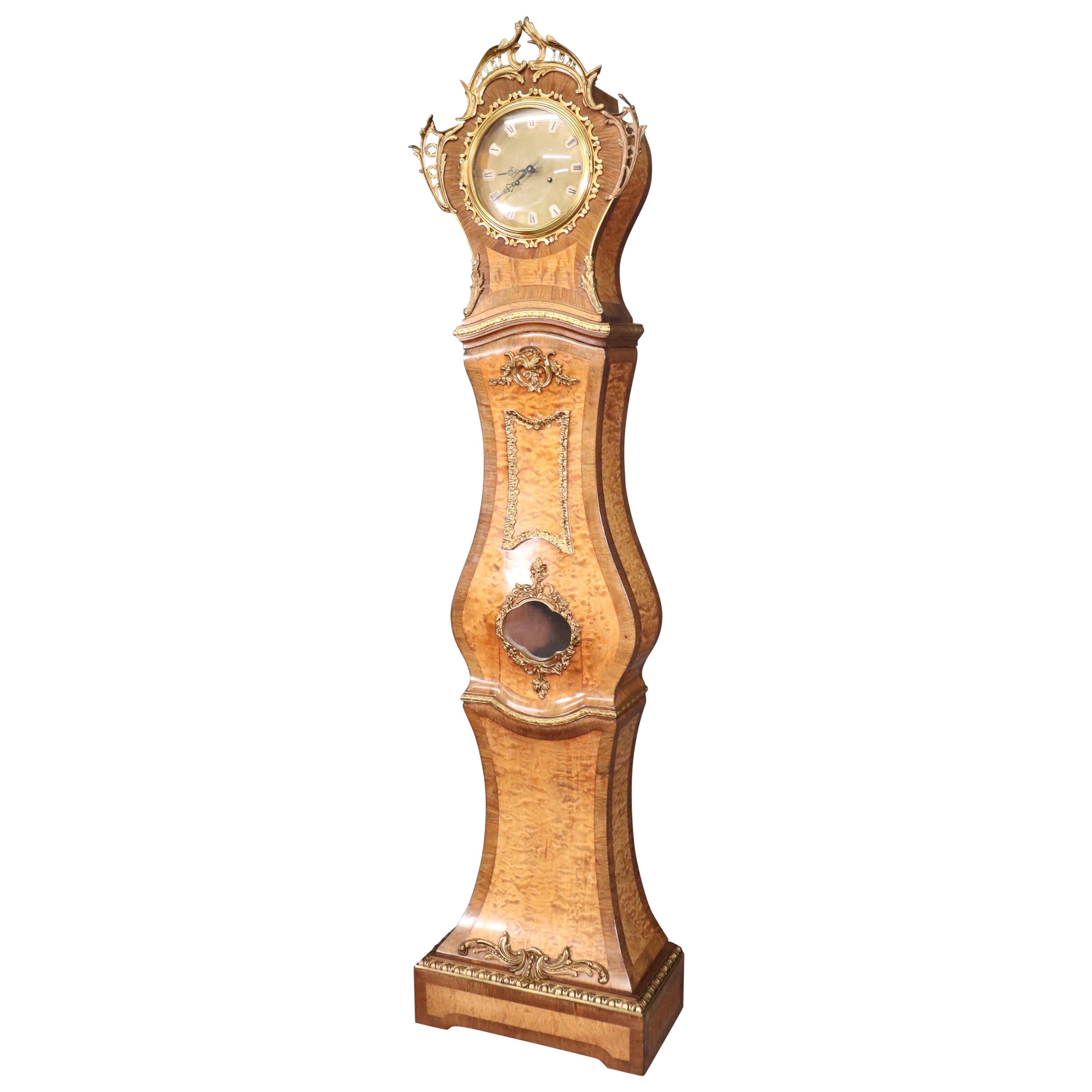 Burled Walnuss Bronze montiert Französisch Louis XV Großvater Uhr