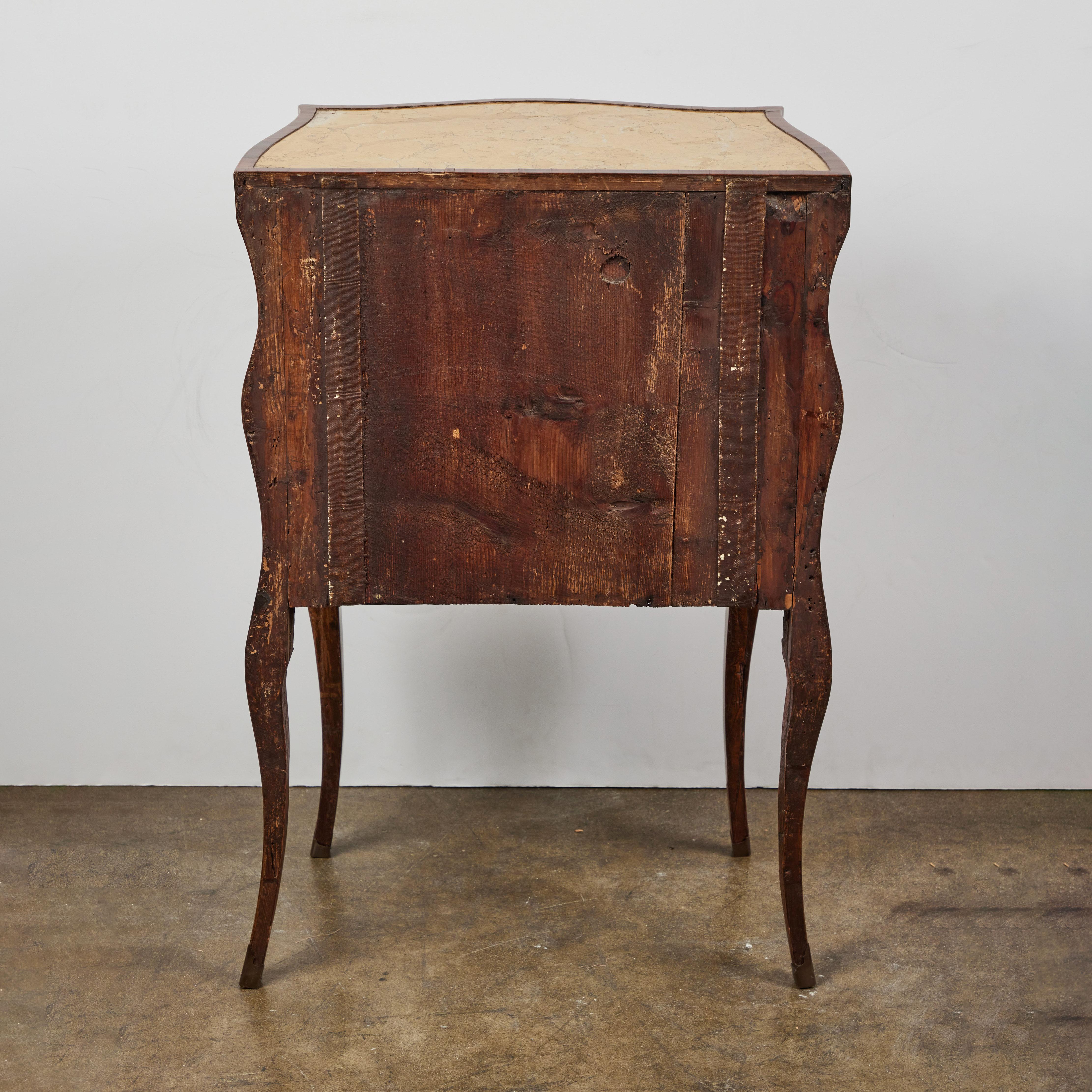 18th Century and Earlier Burled Walnut Commodino For Sale