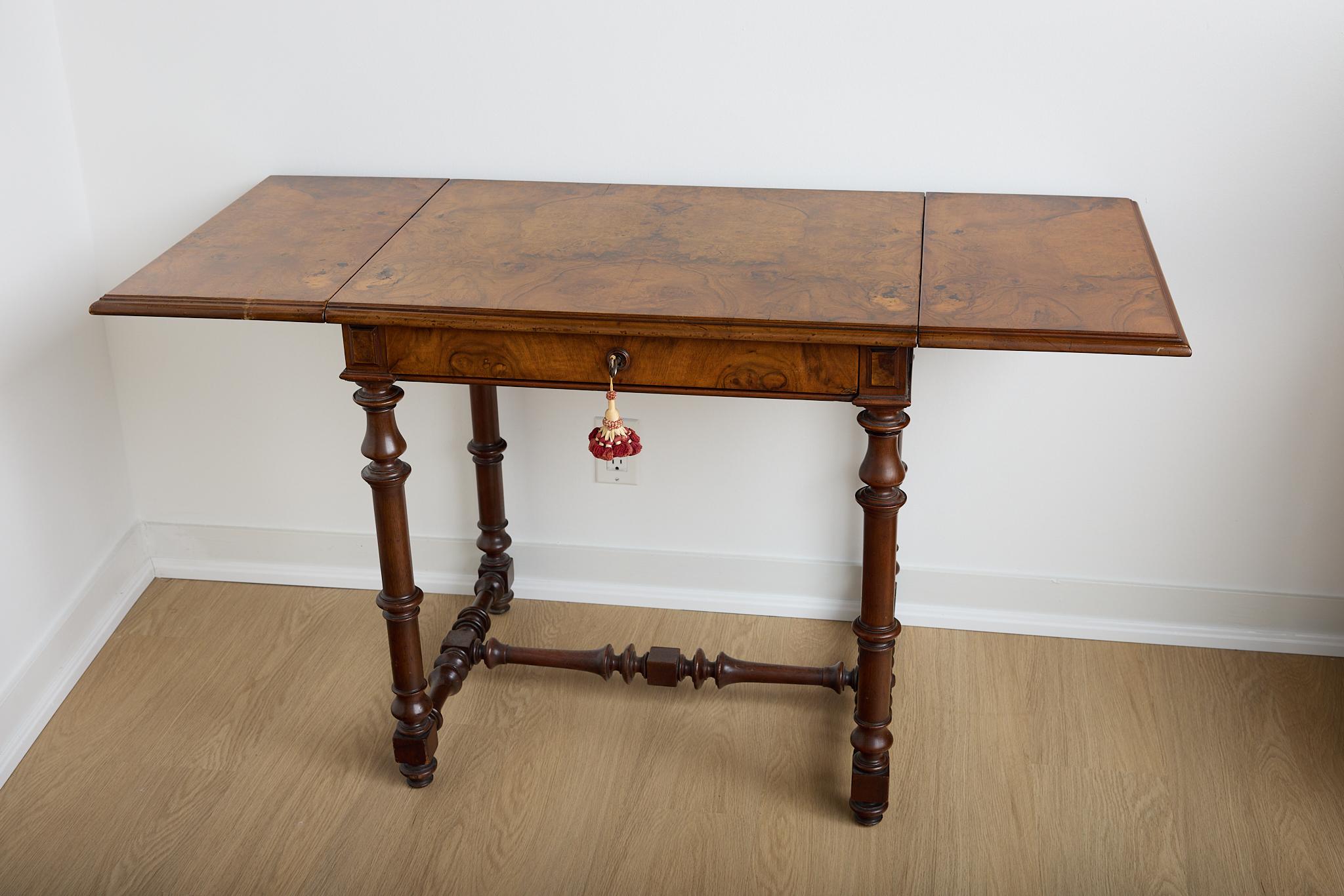 American  Burled Walnut Console Table with Two Drop Leaves For Sale