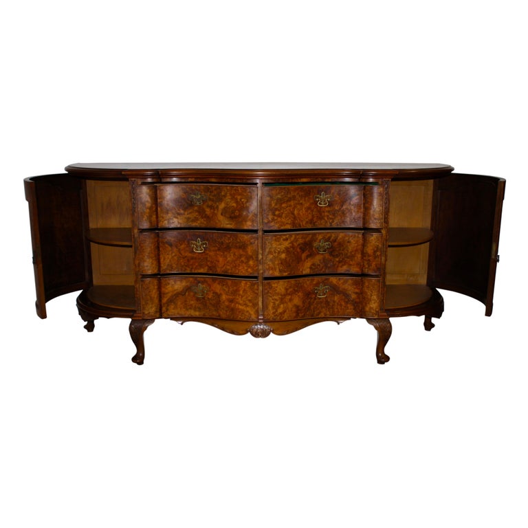 Burled Walnut Sideboard, circa 1900 In Good Condition For Sale In Evergreen, CO