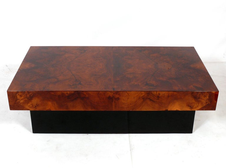Mid-Century Modern Burlwood Coffee Table attributed to Milo Baughman  For Sale
