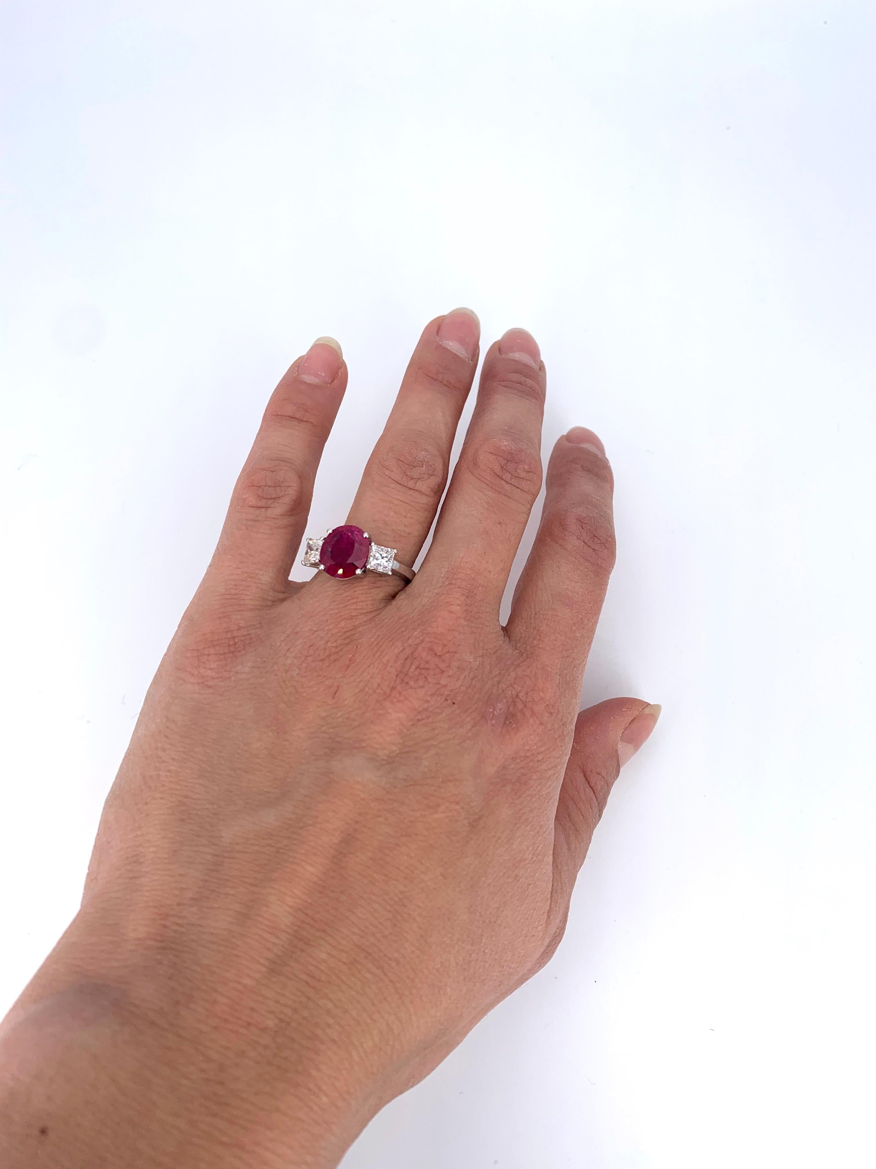 Burma 3.27 Carat Ruby & 1.41 Carat Diamond Cocktail Ring In New Condition For Sale In Florence, IT