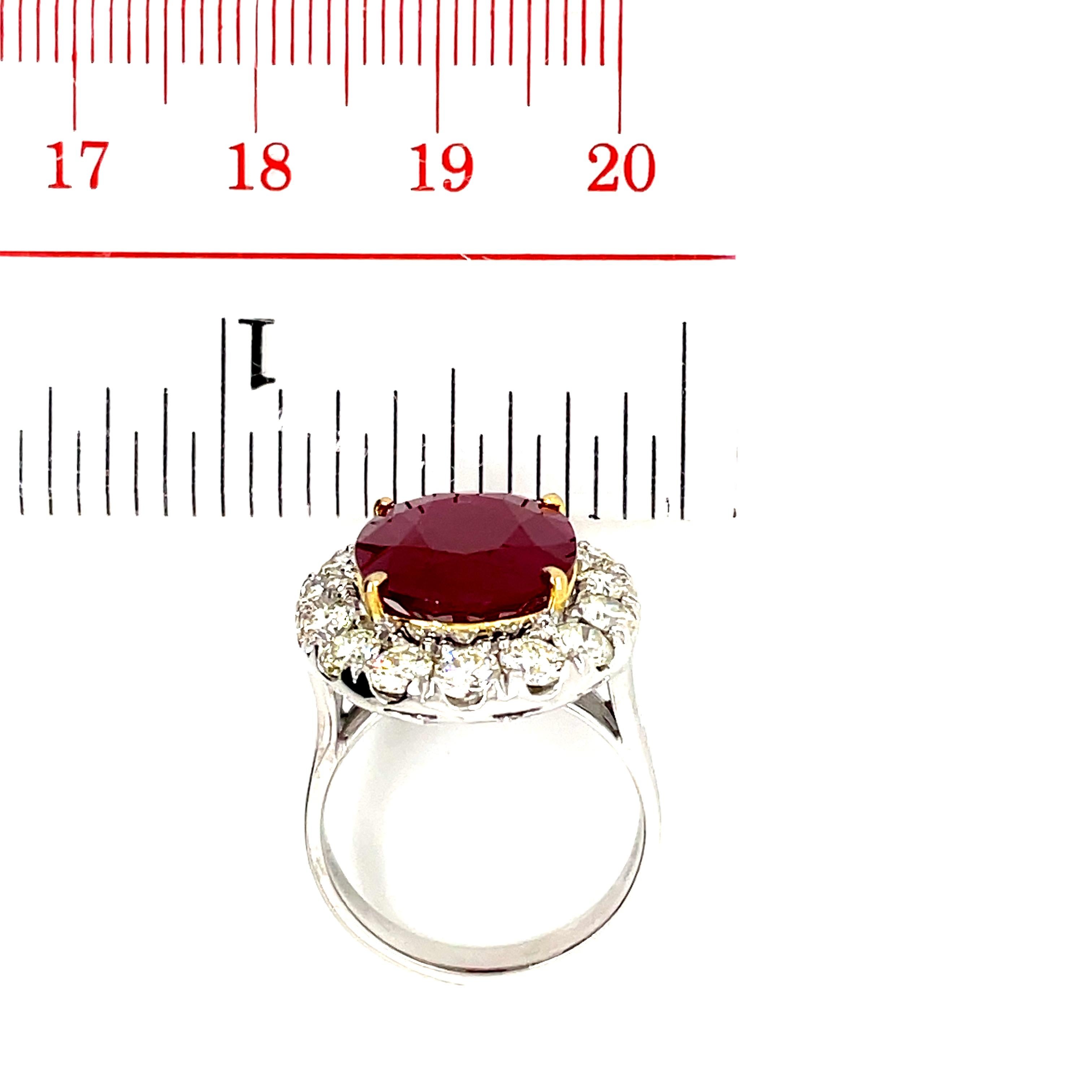 Burma (Myanmar) Ruby Cts 8.45 and Diamond Engagement Ring with GRS Certificate For Sale 2