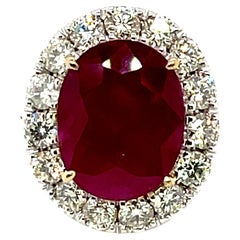 Bague de fiançailles en rubis de Birmanie (Myanmar) de 8,45 carats et diamants avec certificat GRS