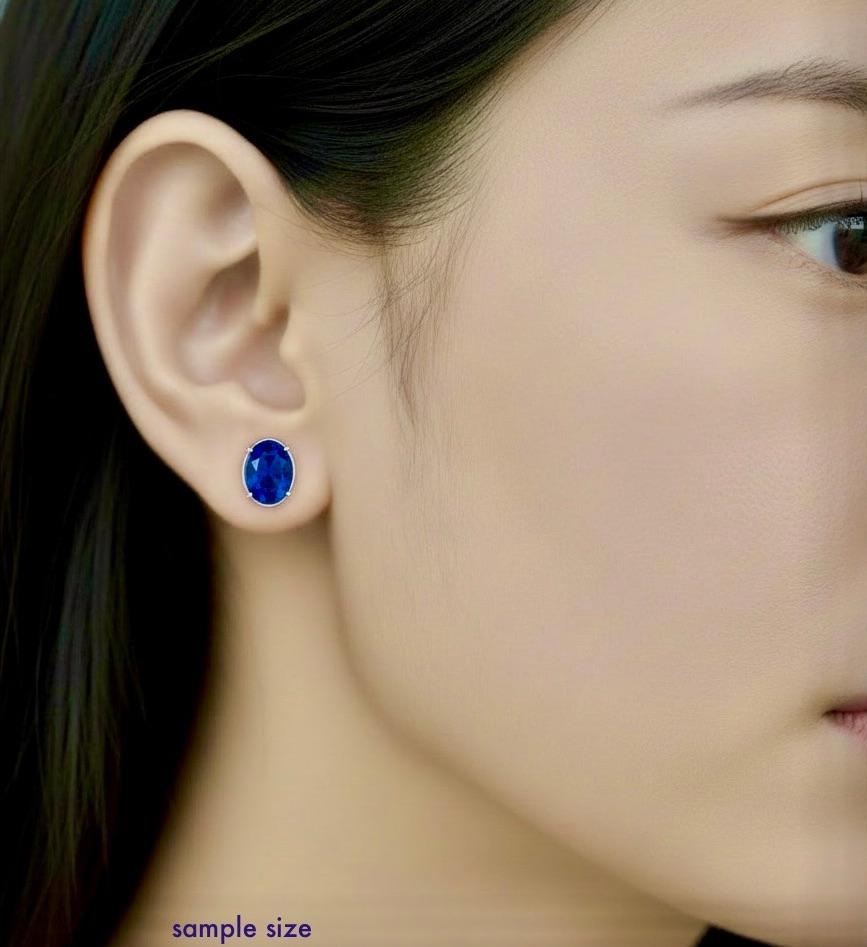 Boucles d'oreilles en or 18 carats ou en platine avec saphirs bleus de Birmanie taillés en ovale Unisexe en vente