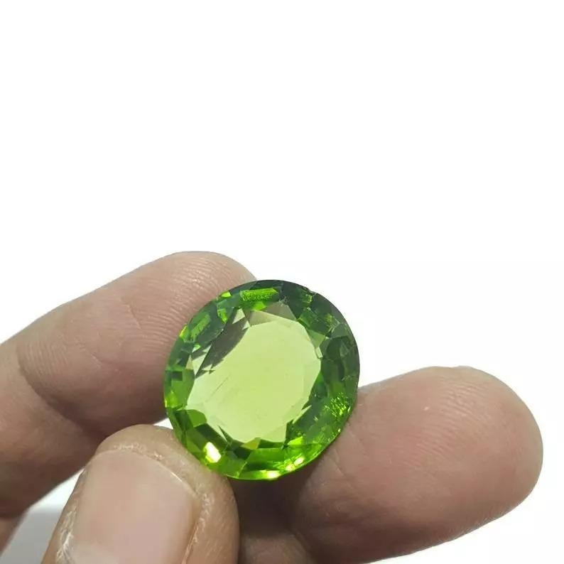 Round Cut Burma Peridot 26Cts Cut Stone Natural Green Peridot Vintage Collecton For Sale